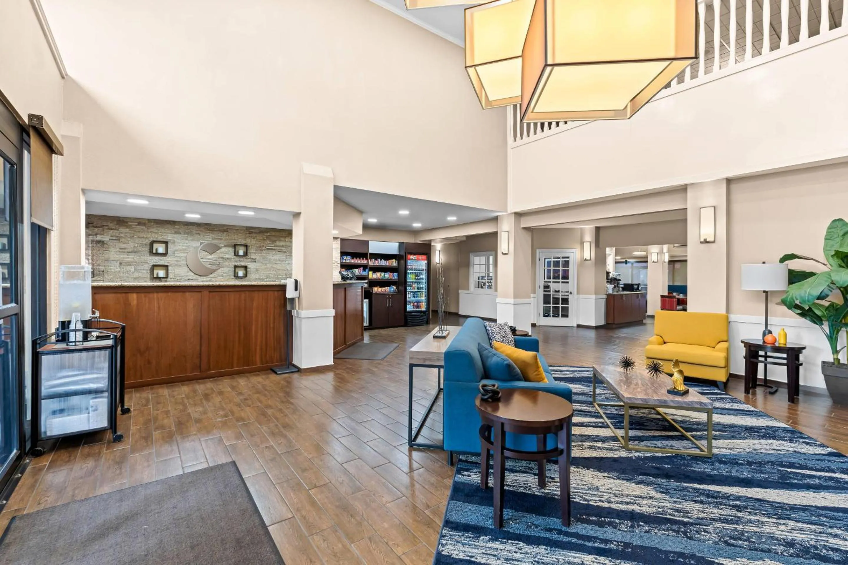 Lobby or reception in Comfort Suites Daphne - Mobile East Bay