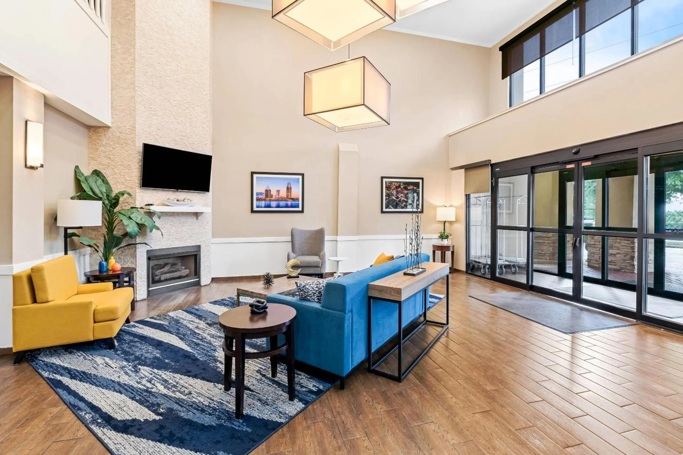 Lobby or reception in Comfort Suites Daphne - Mobile East Bay