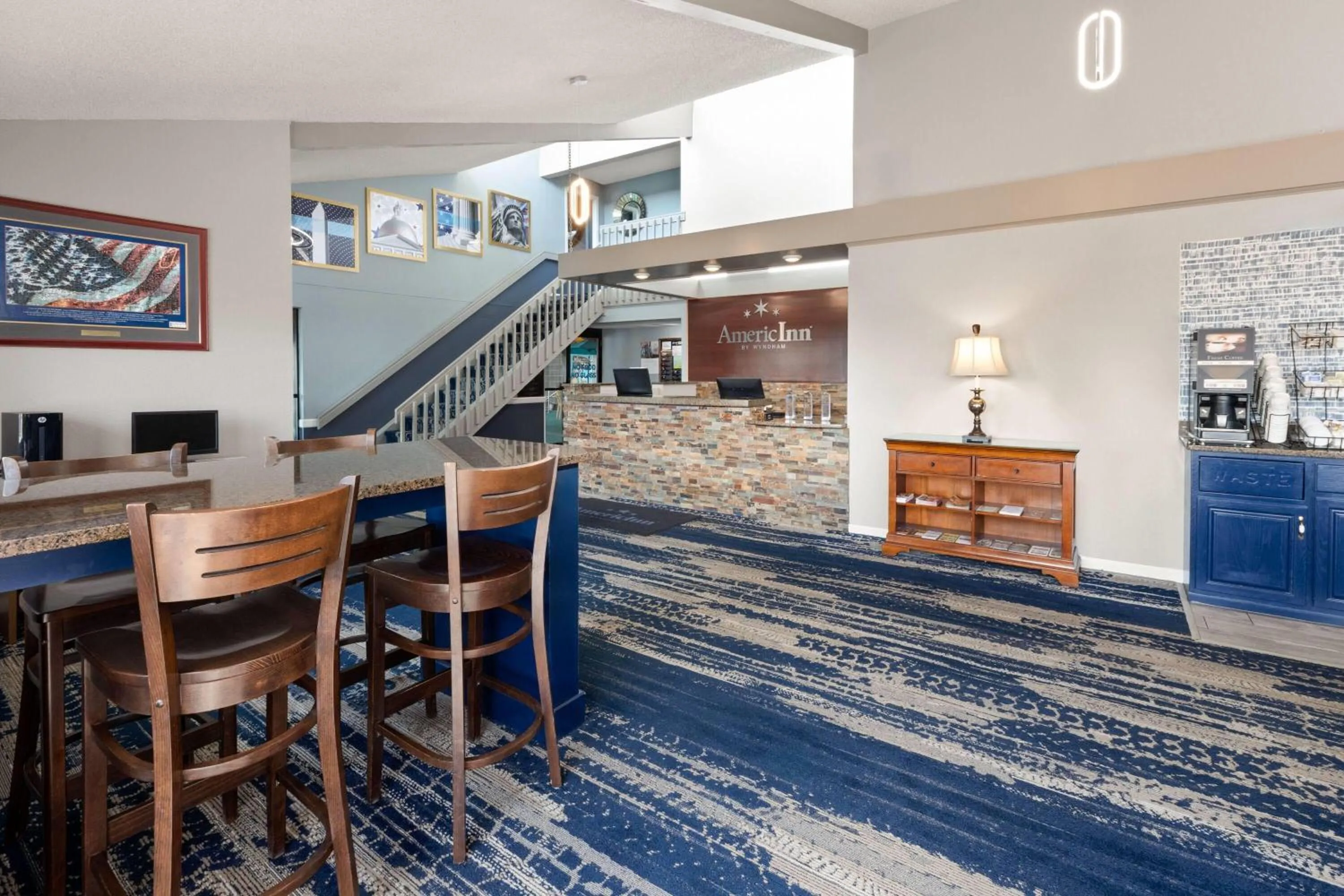 Lobby or reception in AmericInn by Wyndham Chippewa Falls