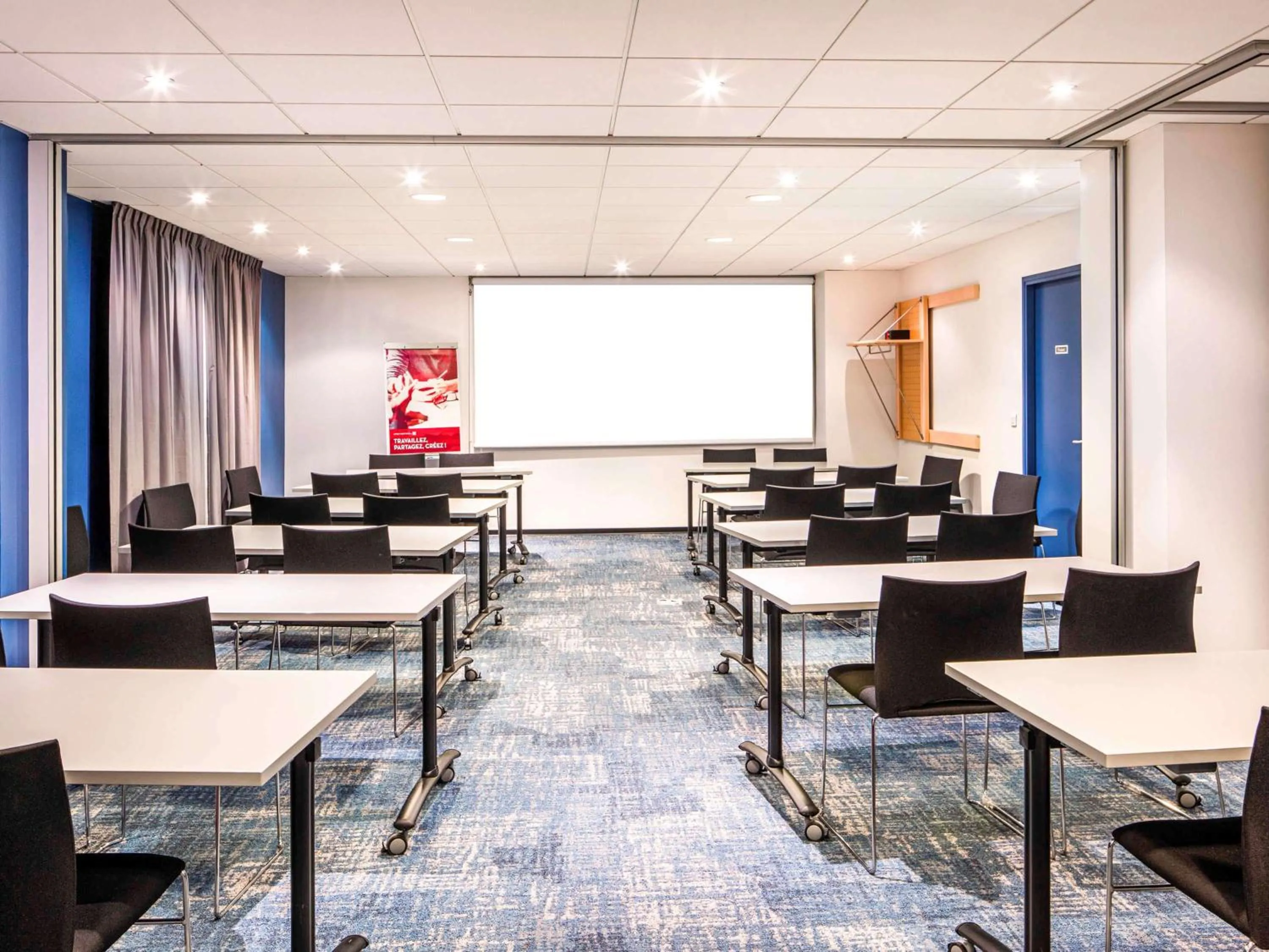 On site in ibis Quimperle