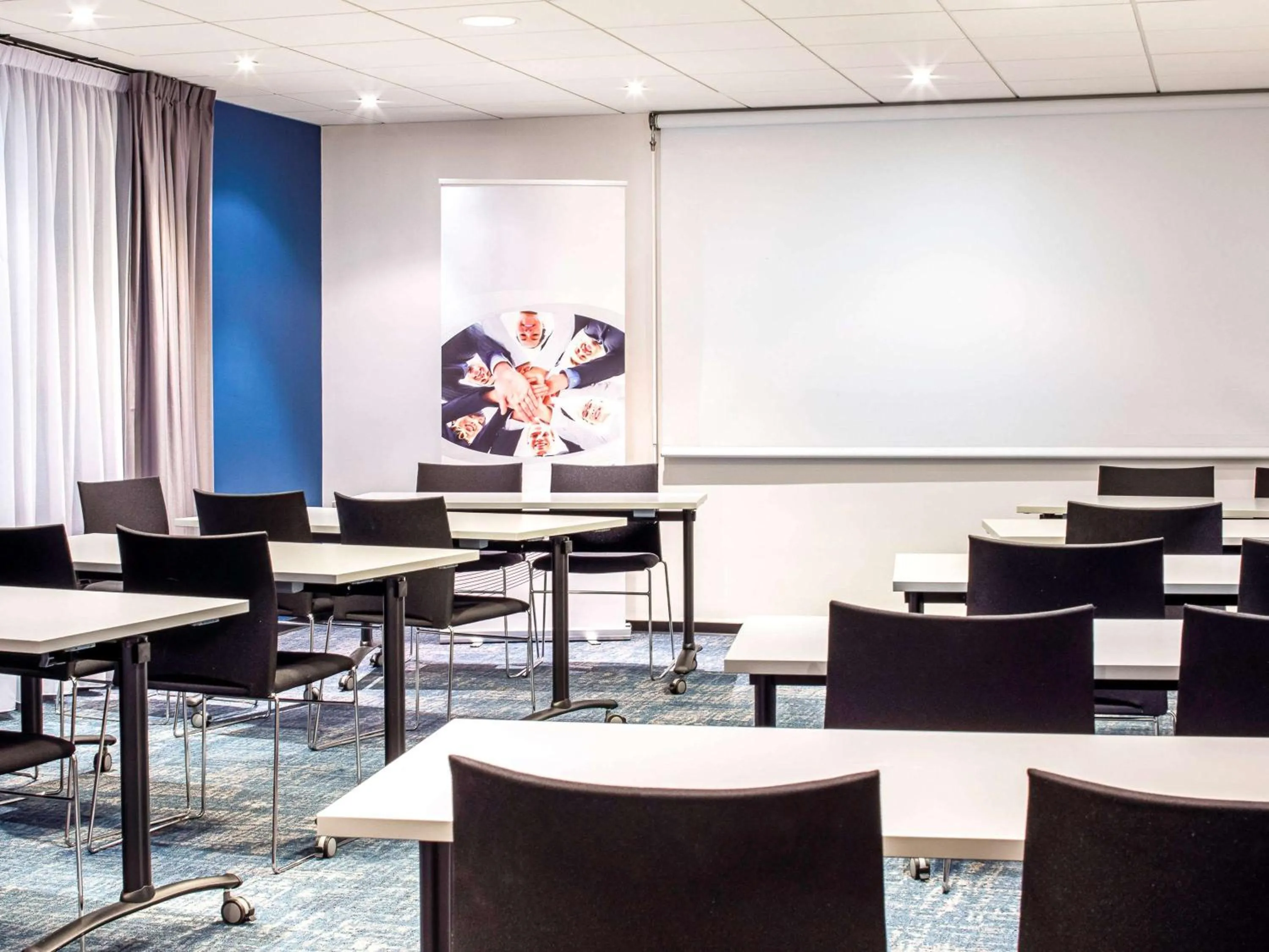 On site in ibis Quimperle