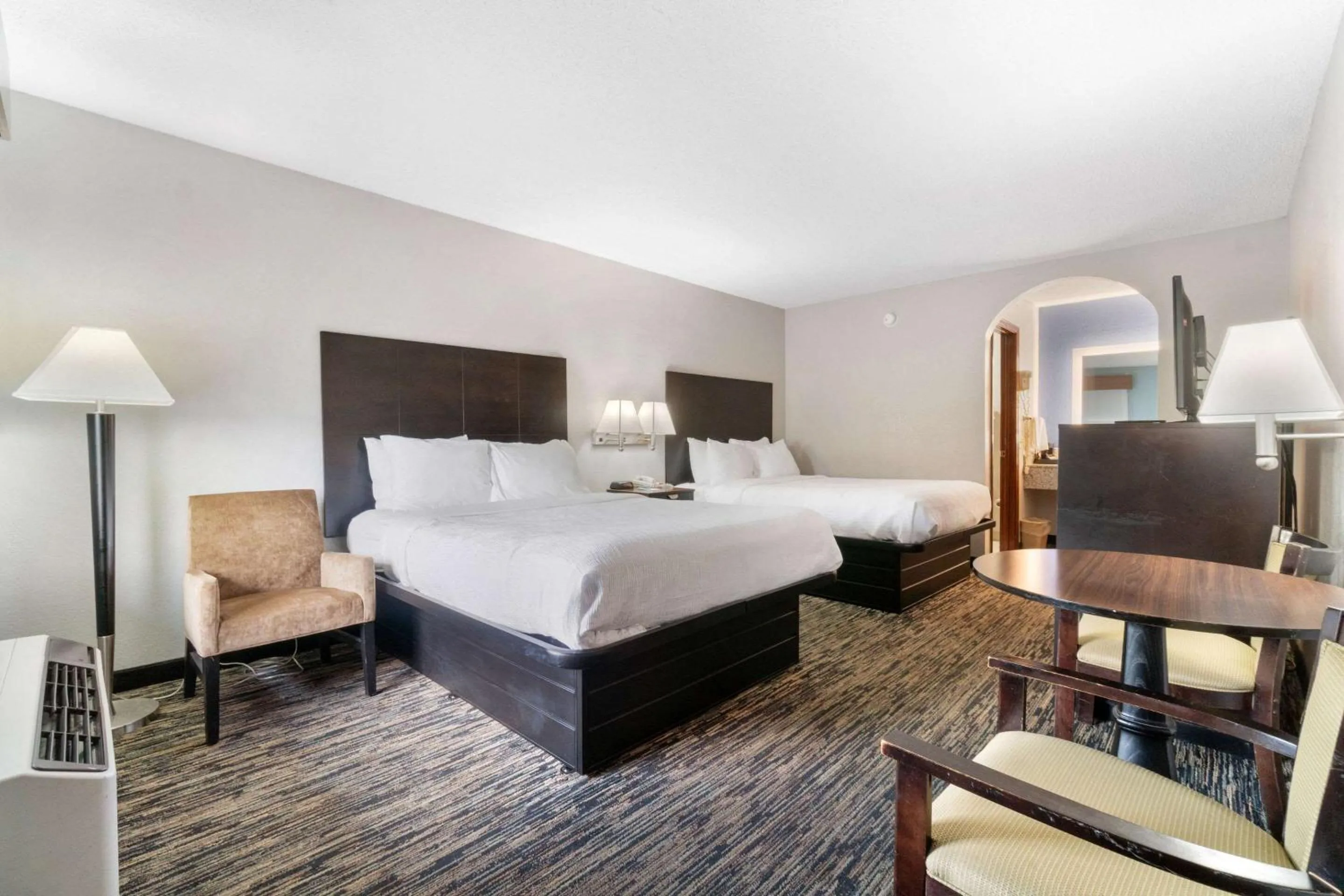 Bedroom, Bed in Quality Inn Adairsville-Calhoun South