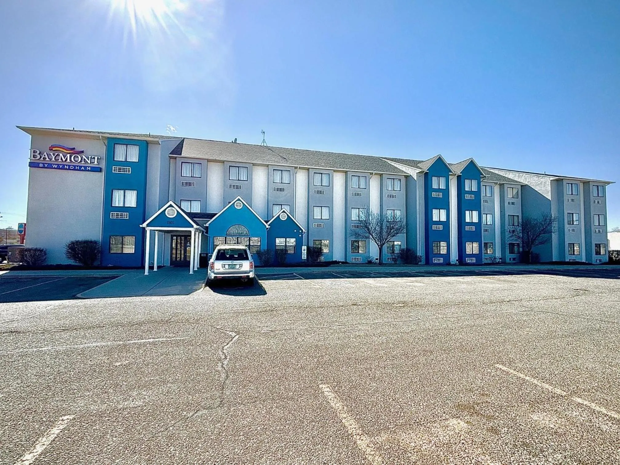 Property building in Baymont by Wyndham Farmington