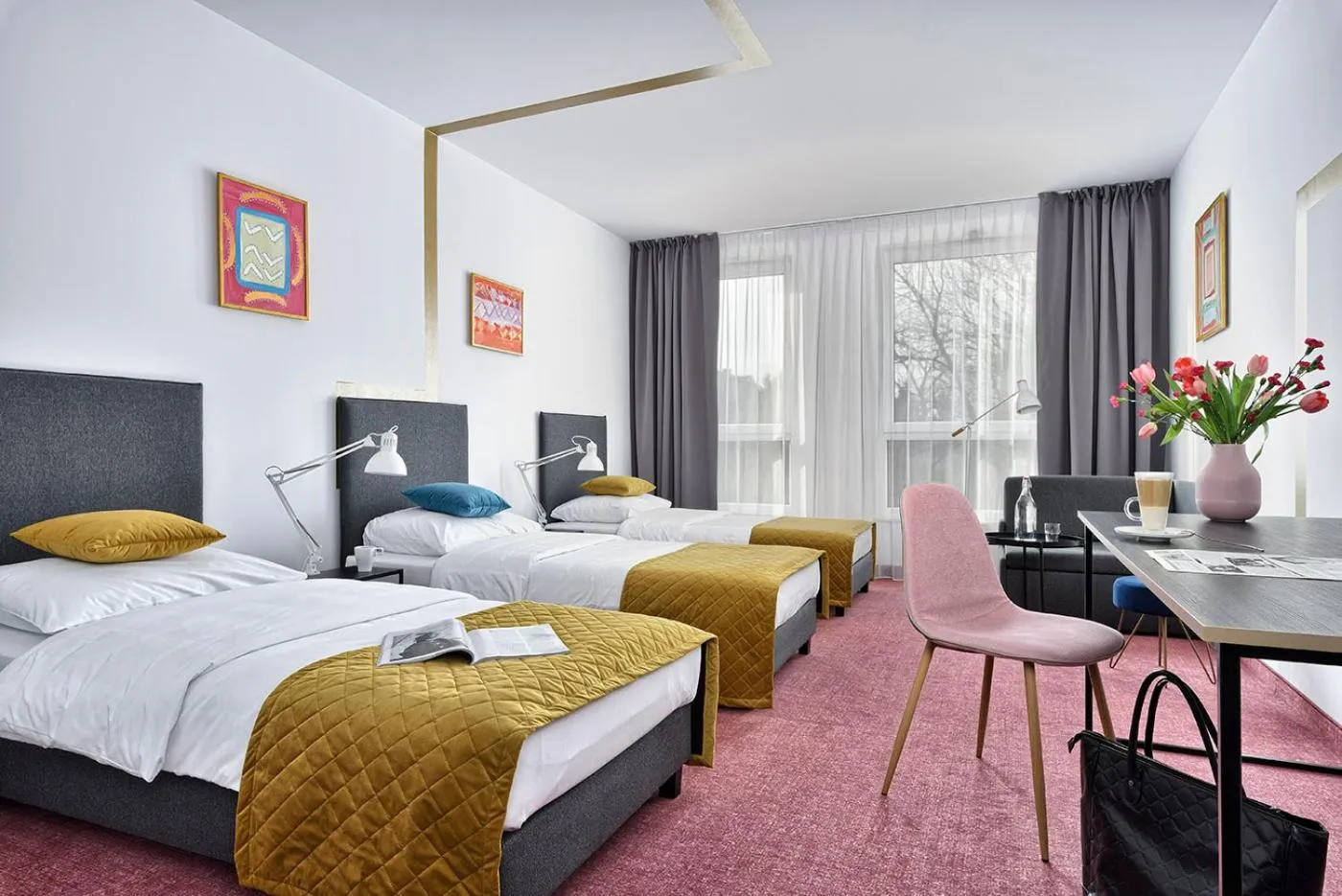 Photo of the whole room, Bed in Hotel Arche Geologiczna