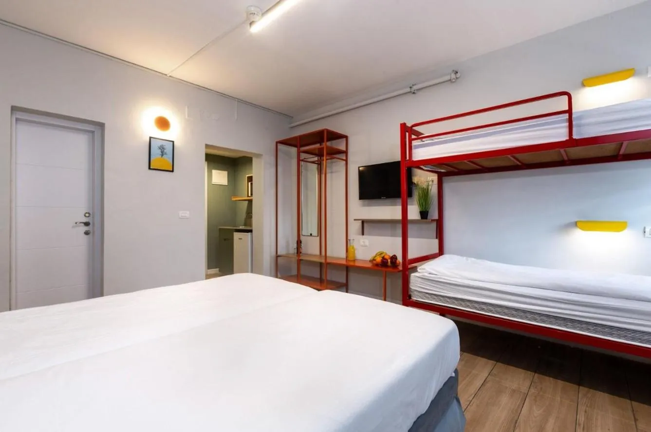 bunk bed, Bed in Degania Bet Kibbutz Country Lodging