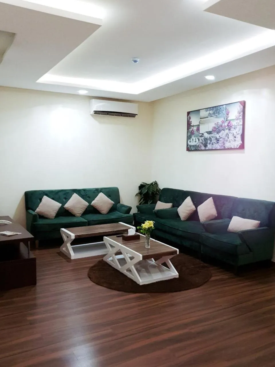 Living room in هذه ليلتي فرع اليرموك- This Lailaty Al Yarmouk Branch