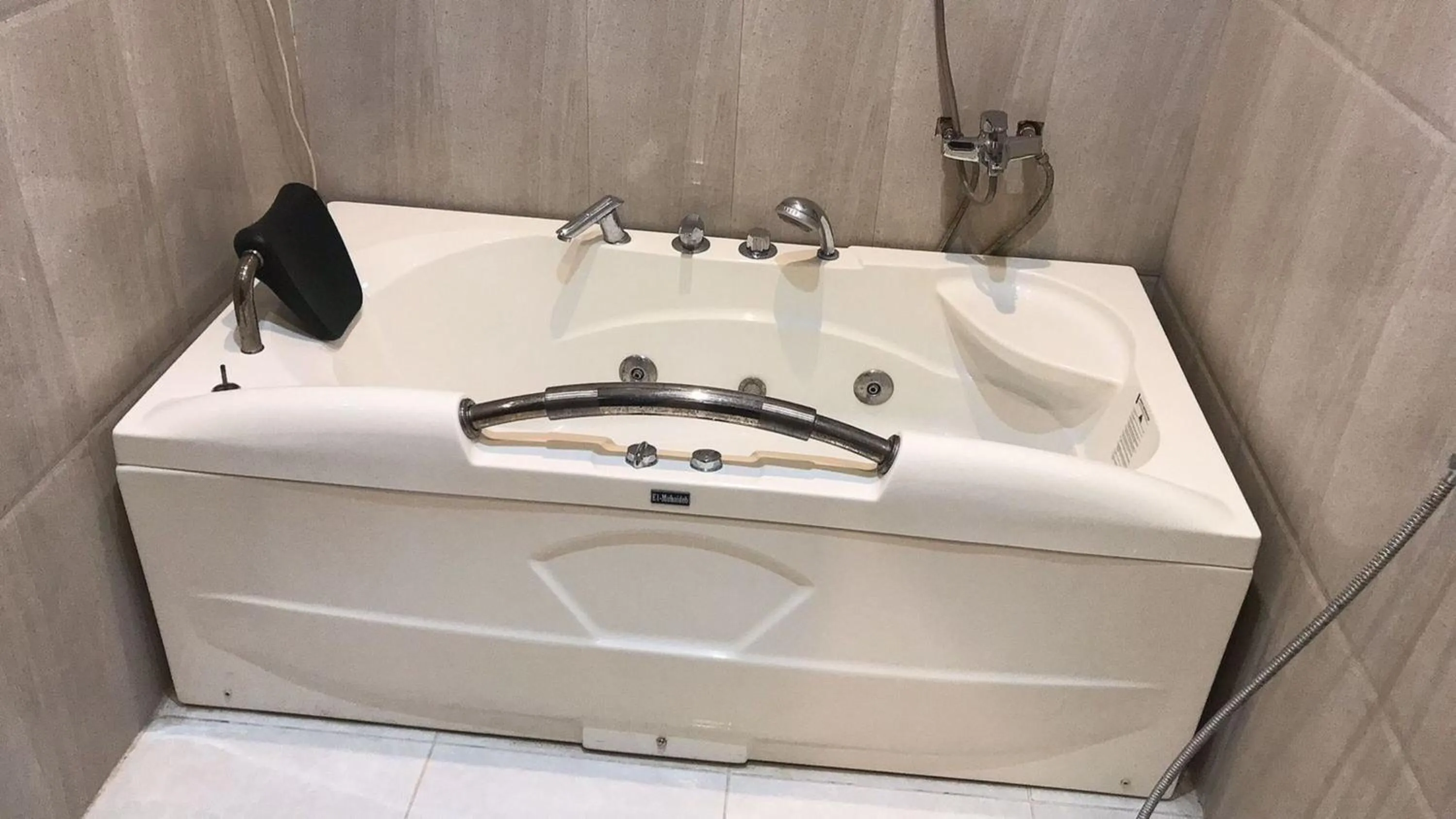 هذه ليلتي فرع اليرموك- This Lailaty Al Yarmouk Branch