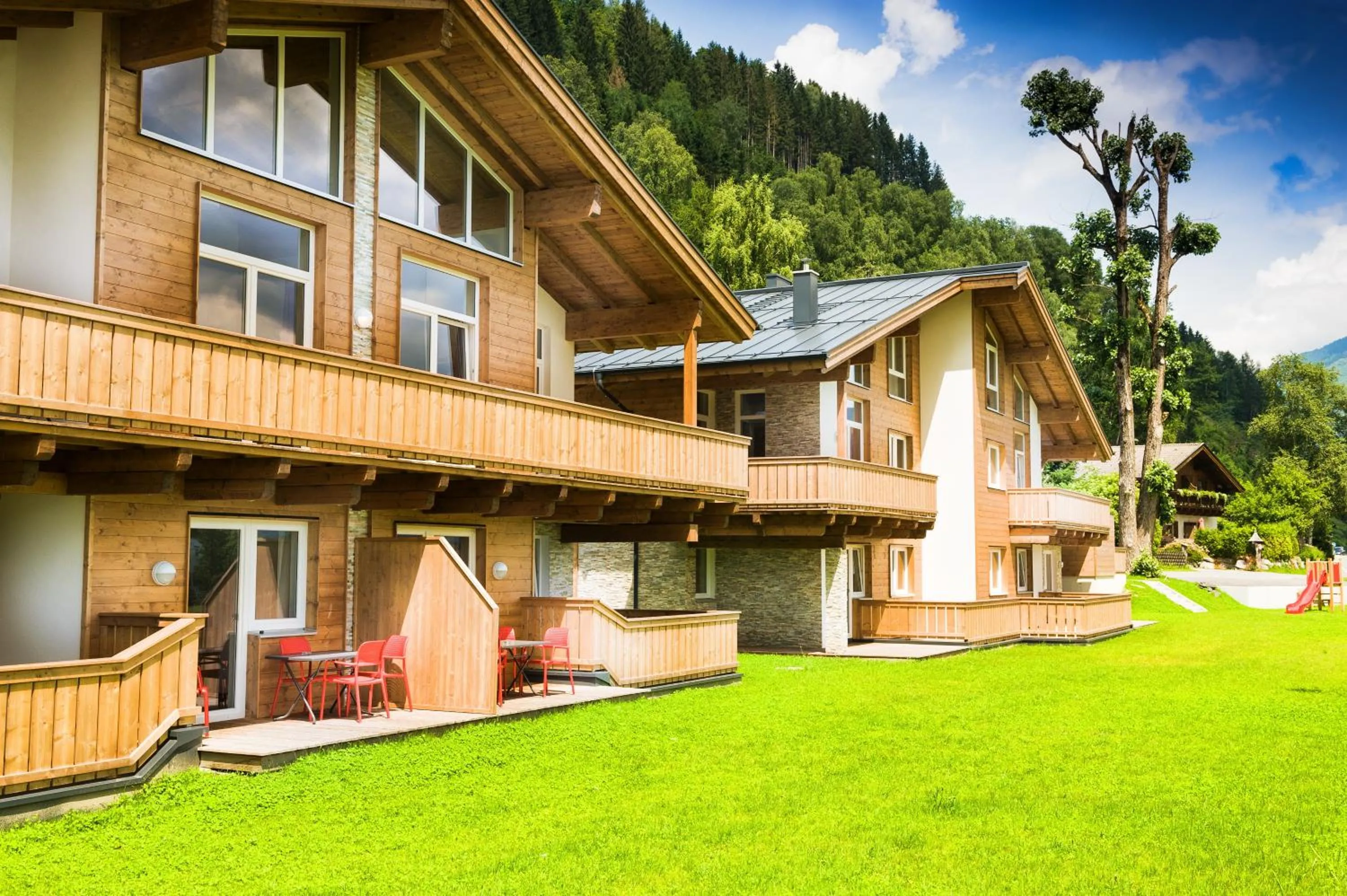 Facade/entrance in AlpenParks Chalet & Apartment AreitXpress