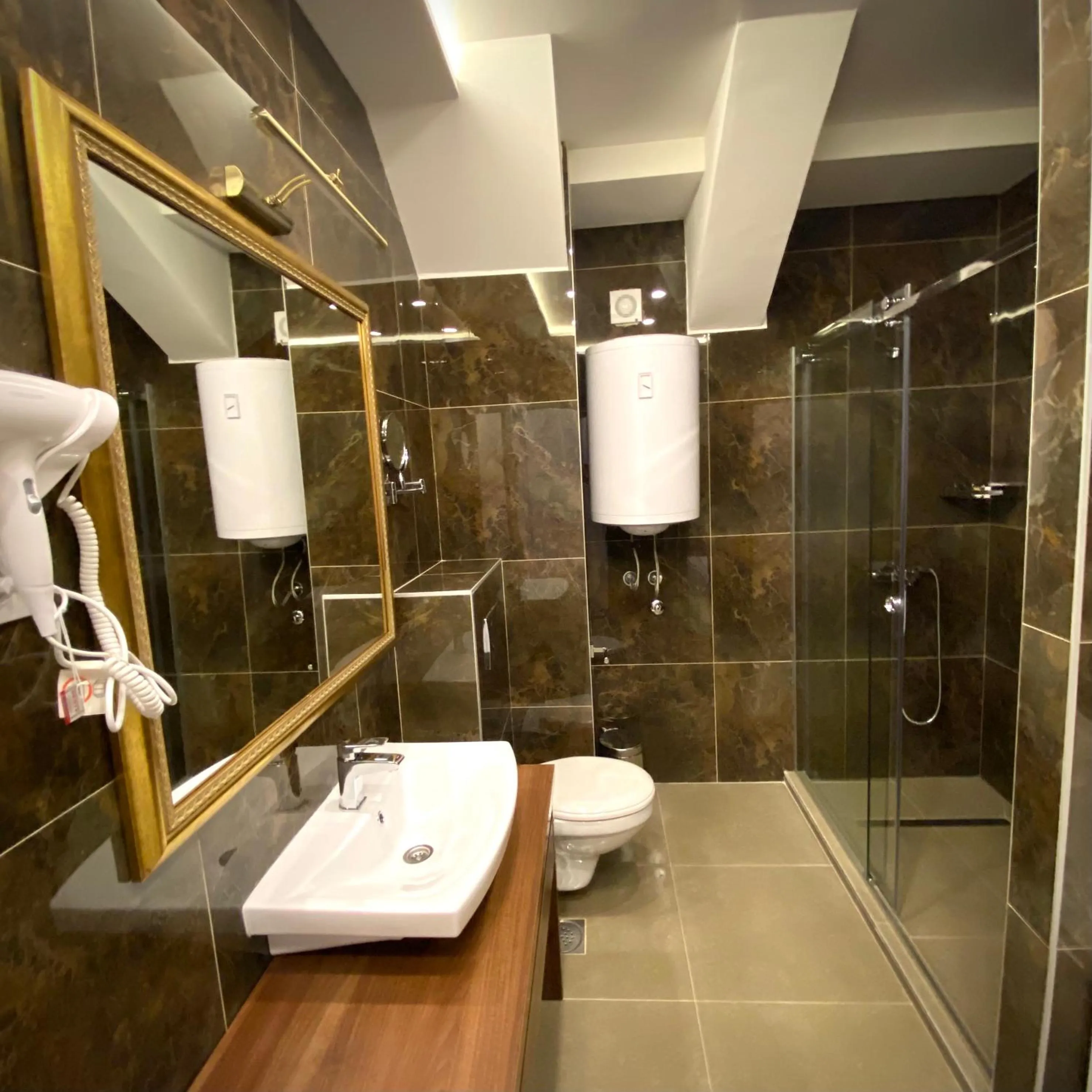 Bathroom in Luxury Rooms Skadarlija