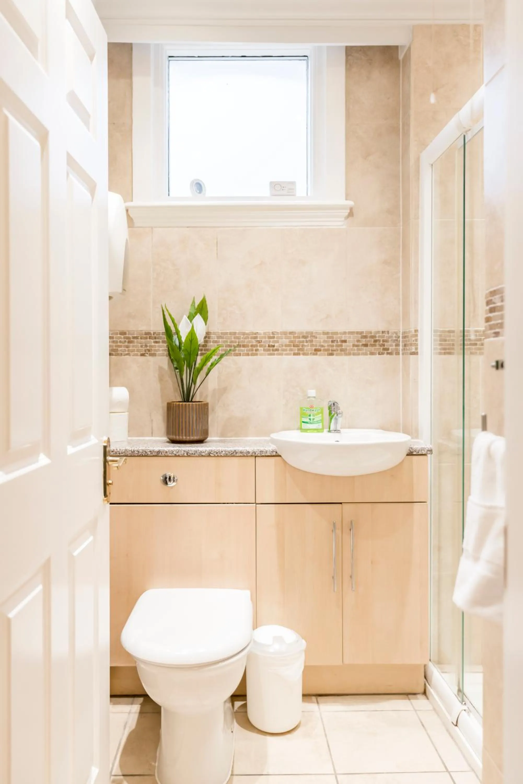 1 Riverside Apartments