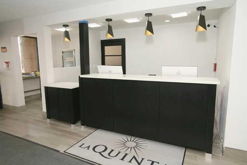 La Quinta by Wyndham Des Moines West Clive