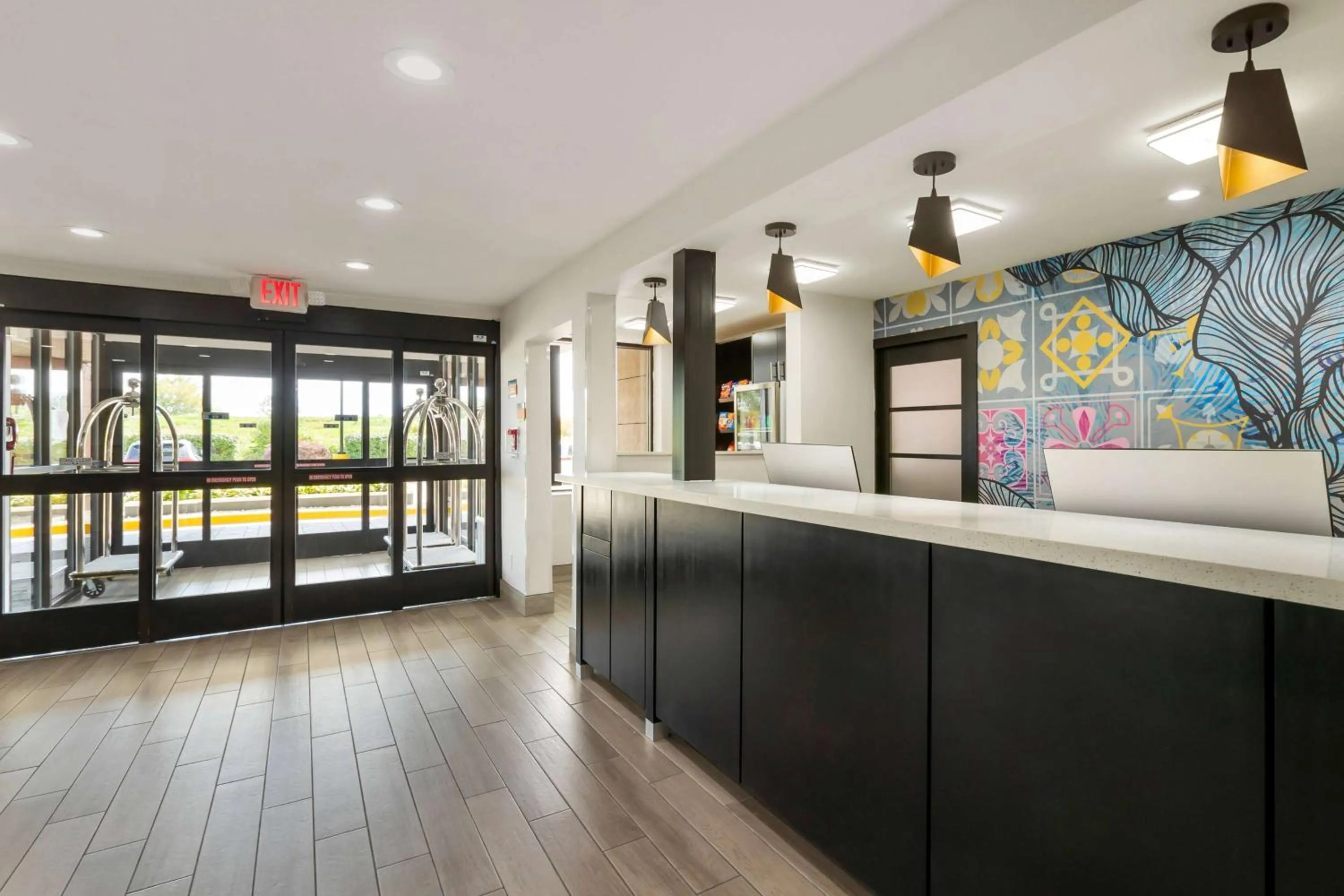 Lobby or reception in La Quinta by Wyndham Des Moines West Clive