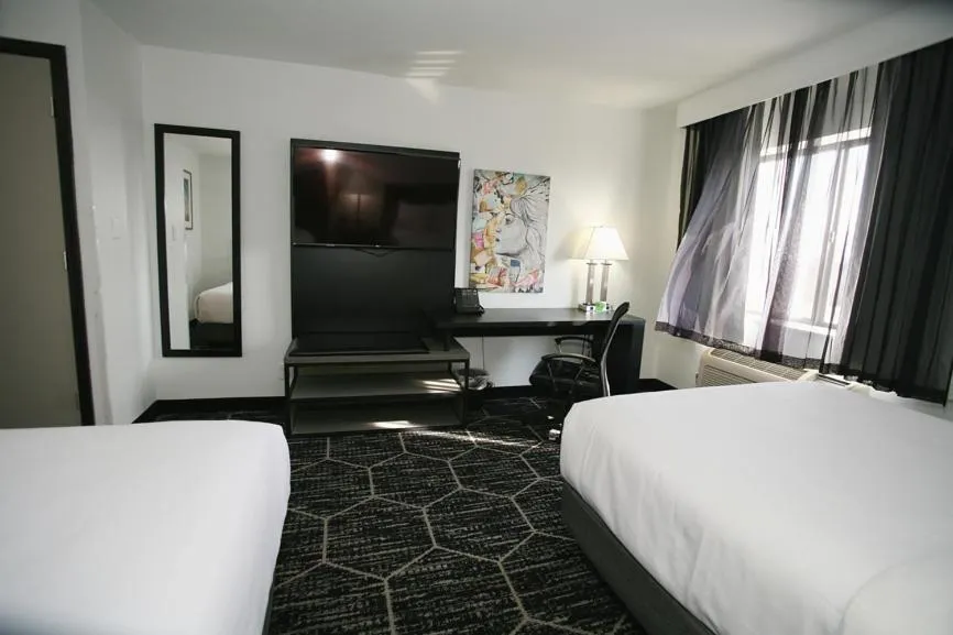 Bed in La Quinta by Wyndham Des Moines West Clive