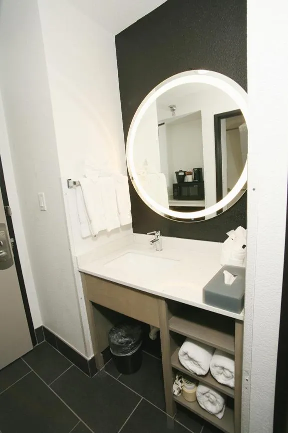 La Quinta by Wyndham Des Moines West Clive