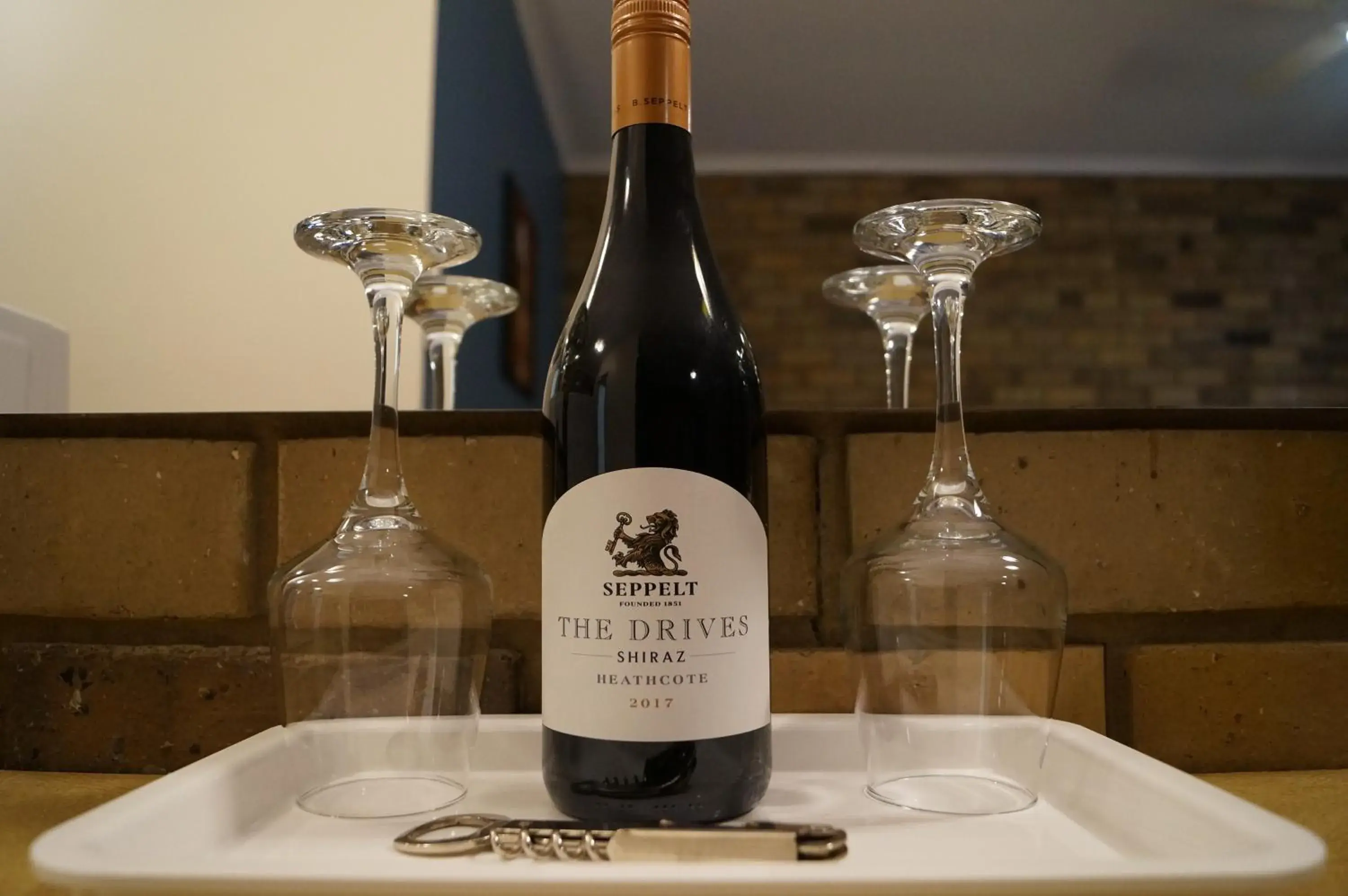 Superior Lakeview Suite in Magdala Motor Lodge & Lakeside Restaurant Superior Lakeview Suite in Magdala Motor Lodge & Lakeside Restaurant