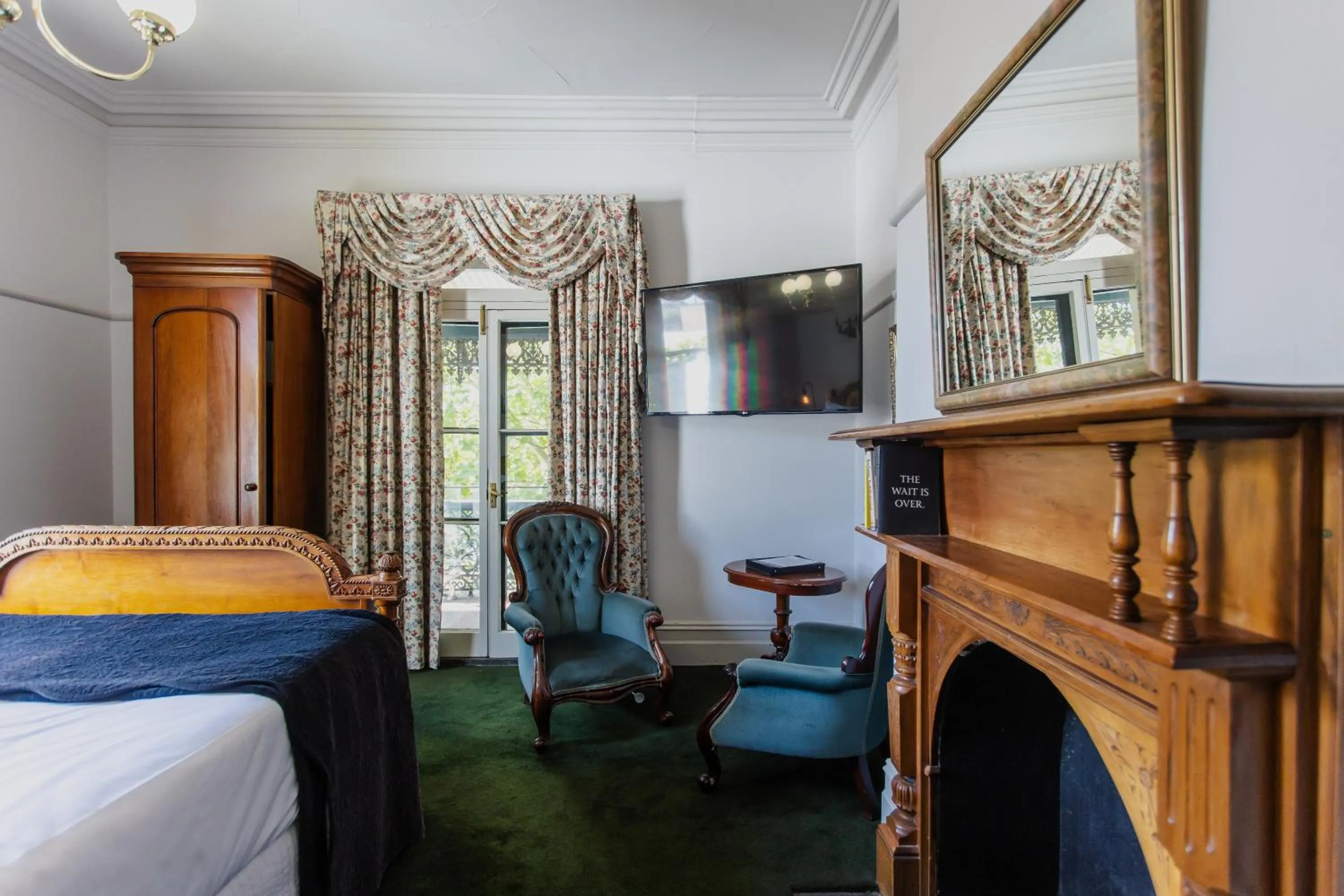 Bed in Yarra Valley Grand