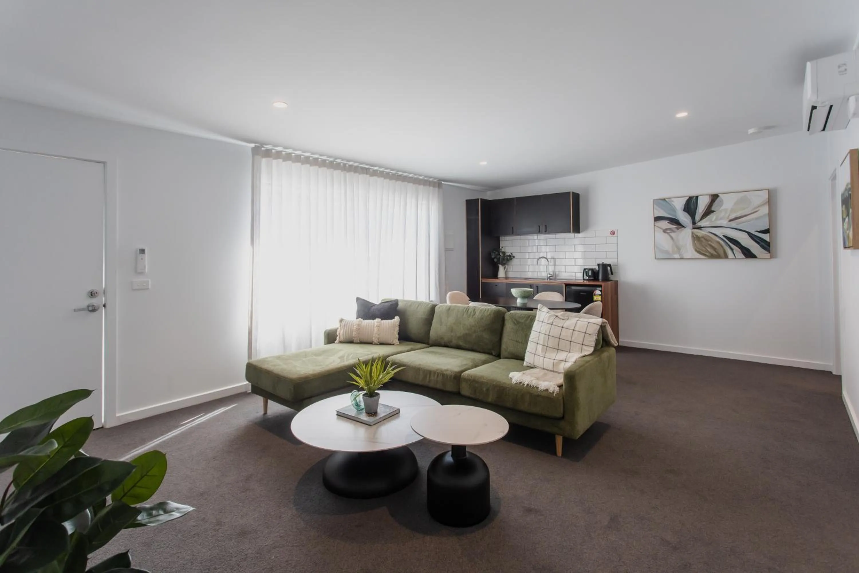 Living room in Yarra Valley Grand