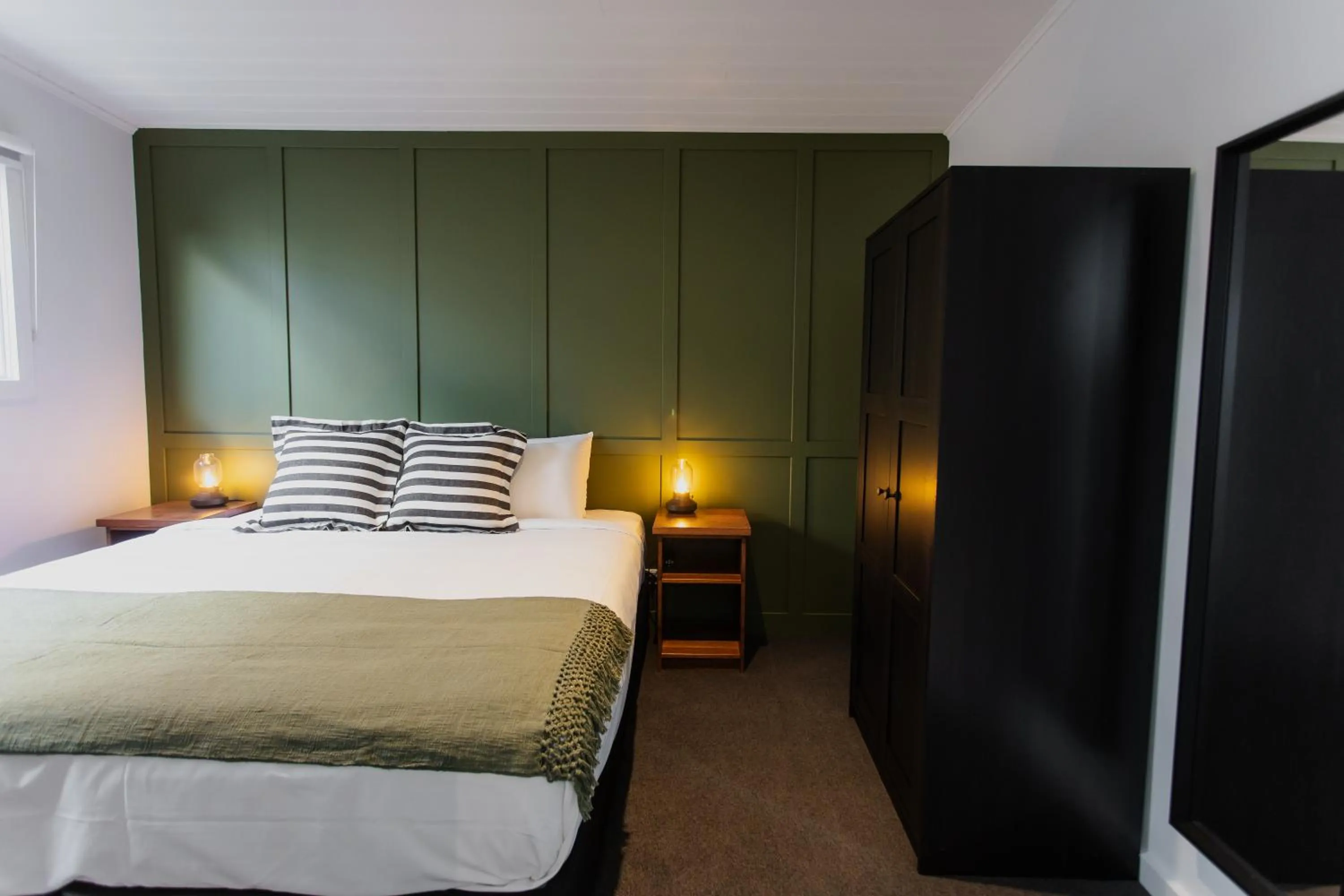 Bedroom, Bed in Yarra Valley Grand