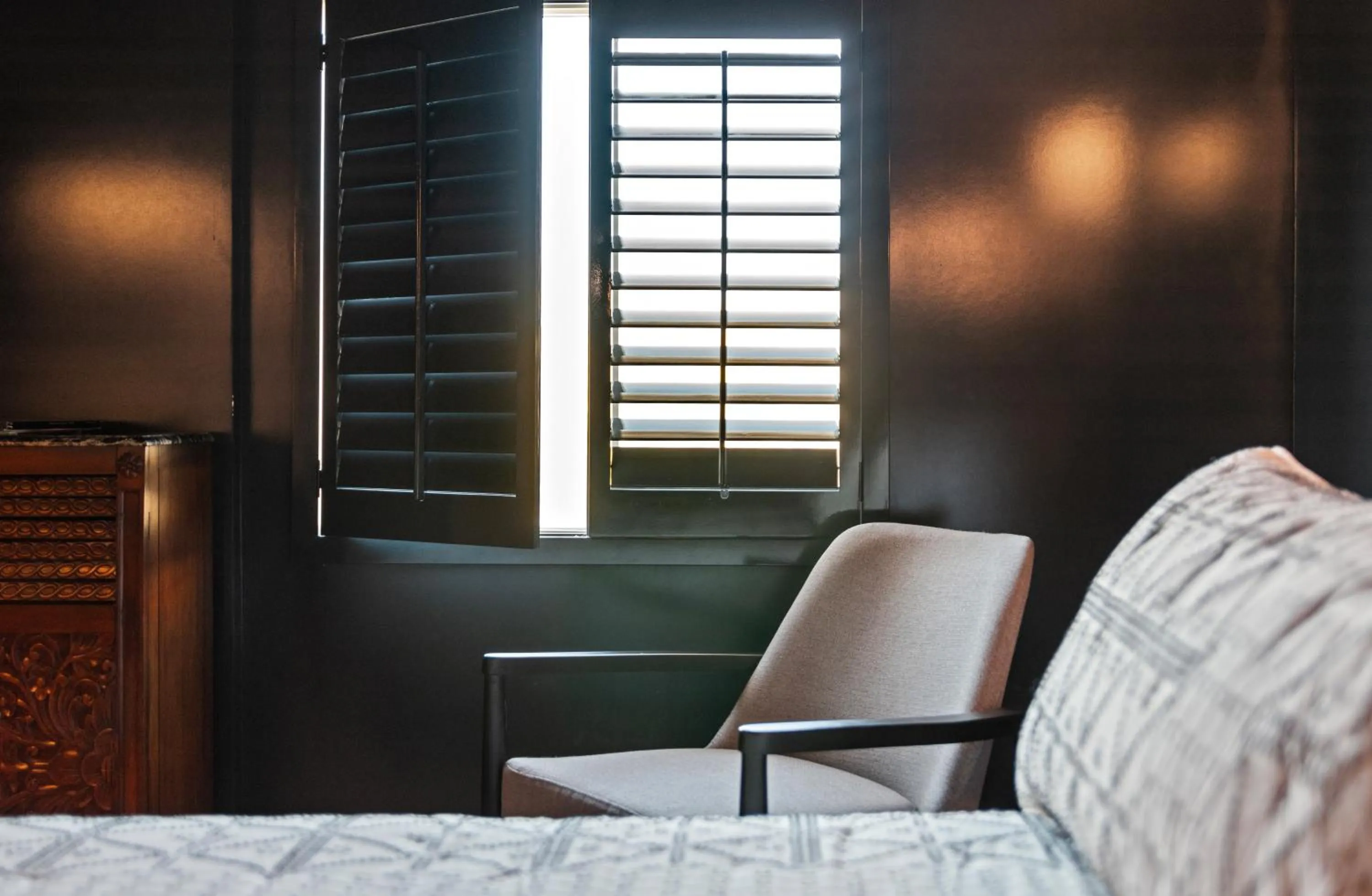 Bedroom, Bed in Wolfe's Hotel Moab