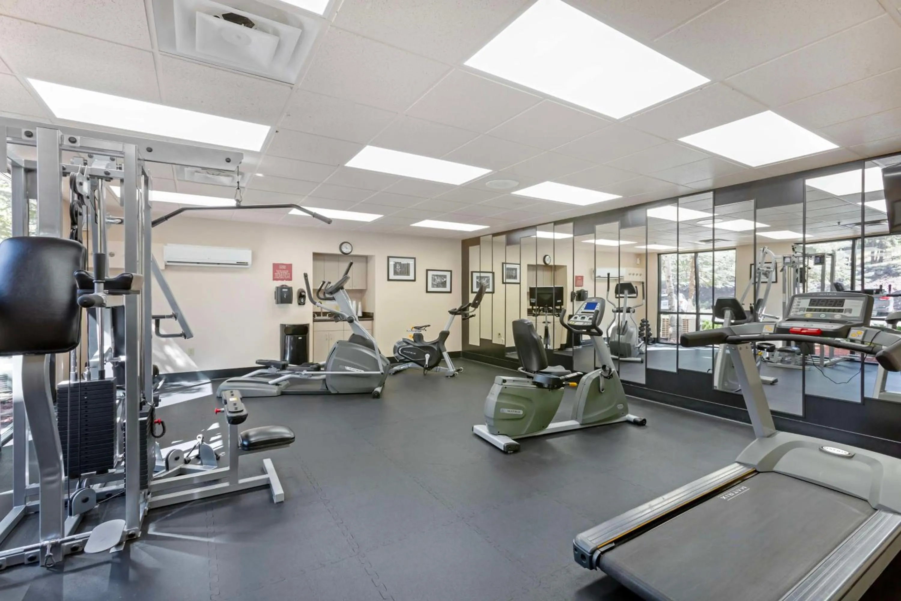 Fitness centre/facilities in Best Western Plus Inn of Williams