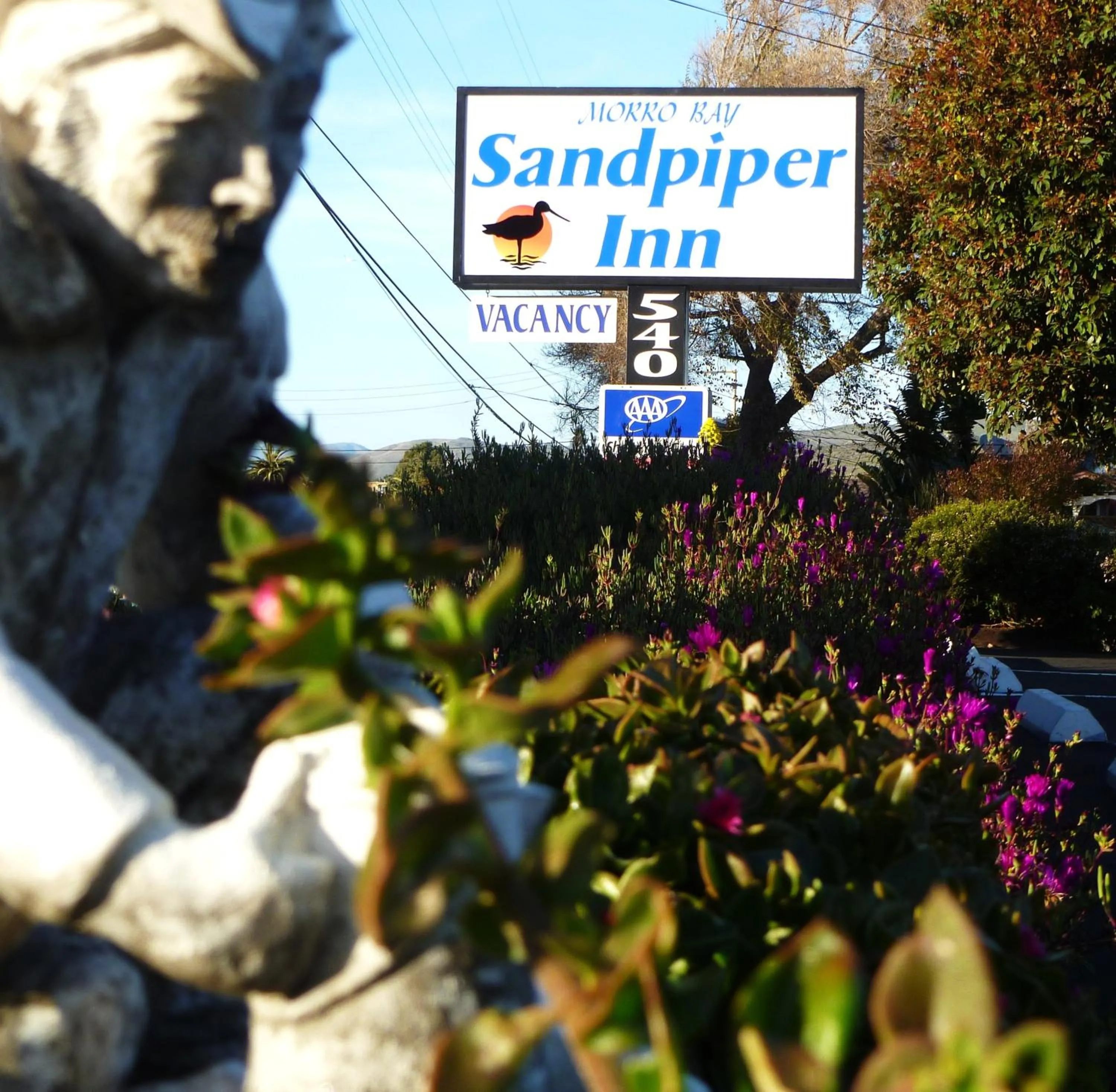 Facade/entrance in Morro Bay Sandpiper Inn