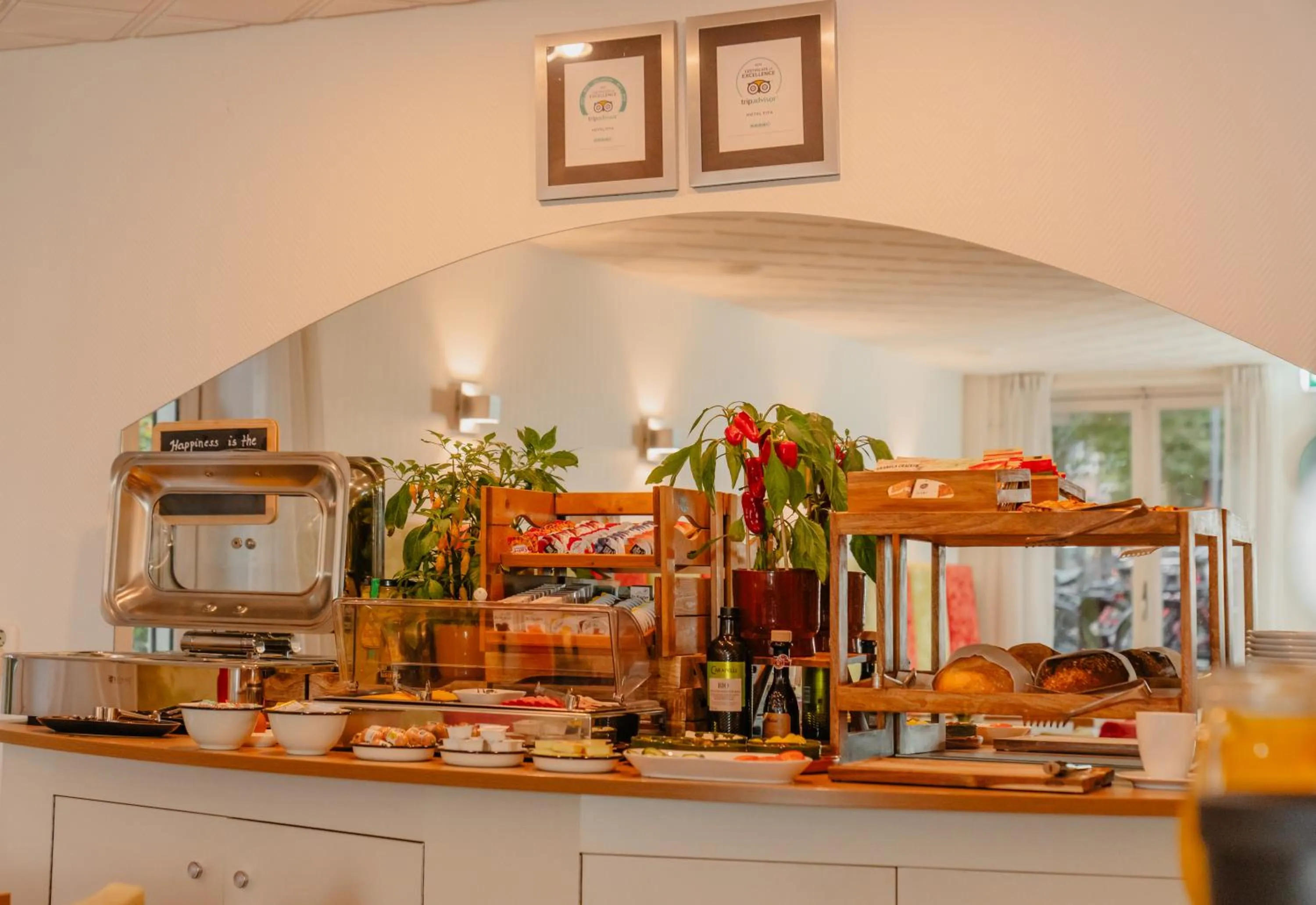 Food and drinks in Hotel Fita