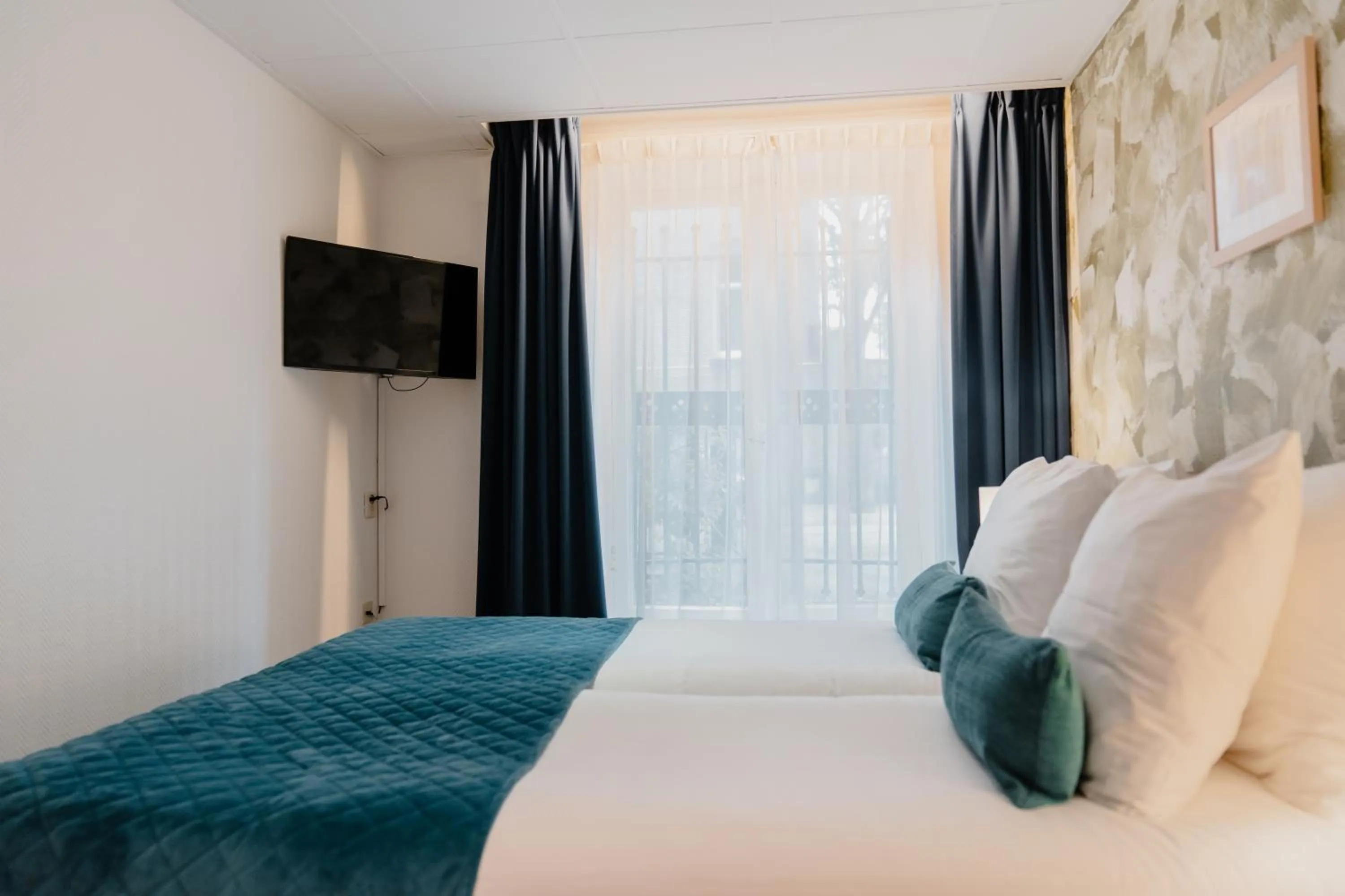 Bedroom, Bed in Hotel Fita