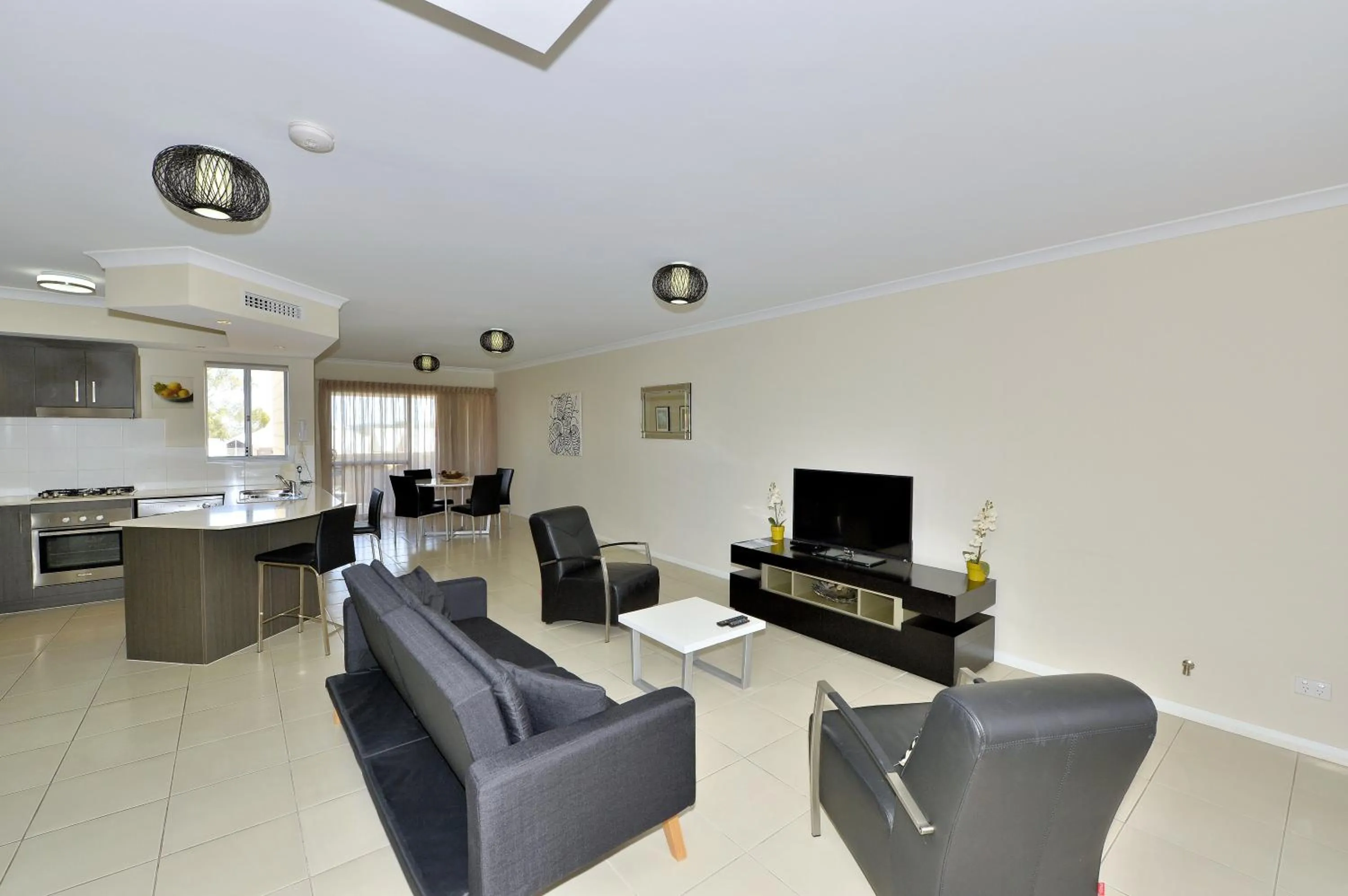 Kitchen or kitchenette in Serenity on the Terrace