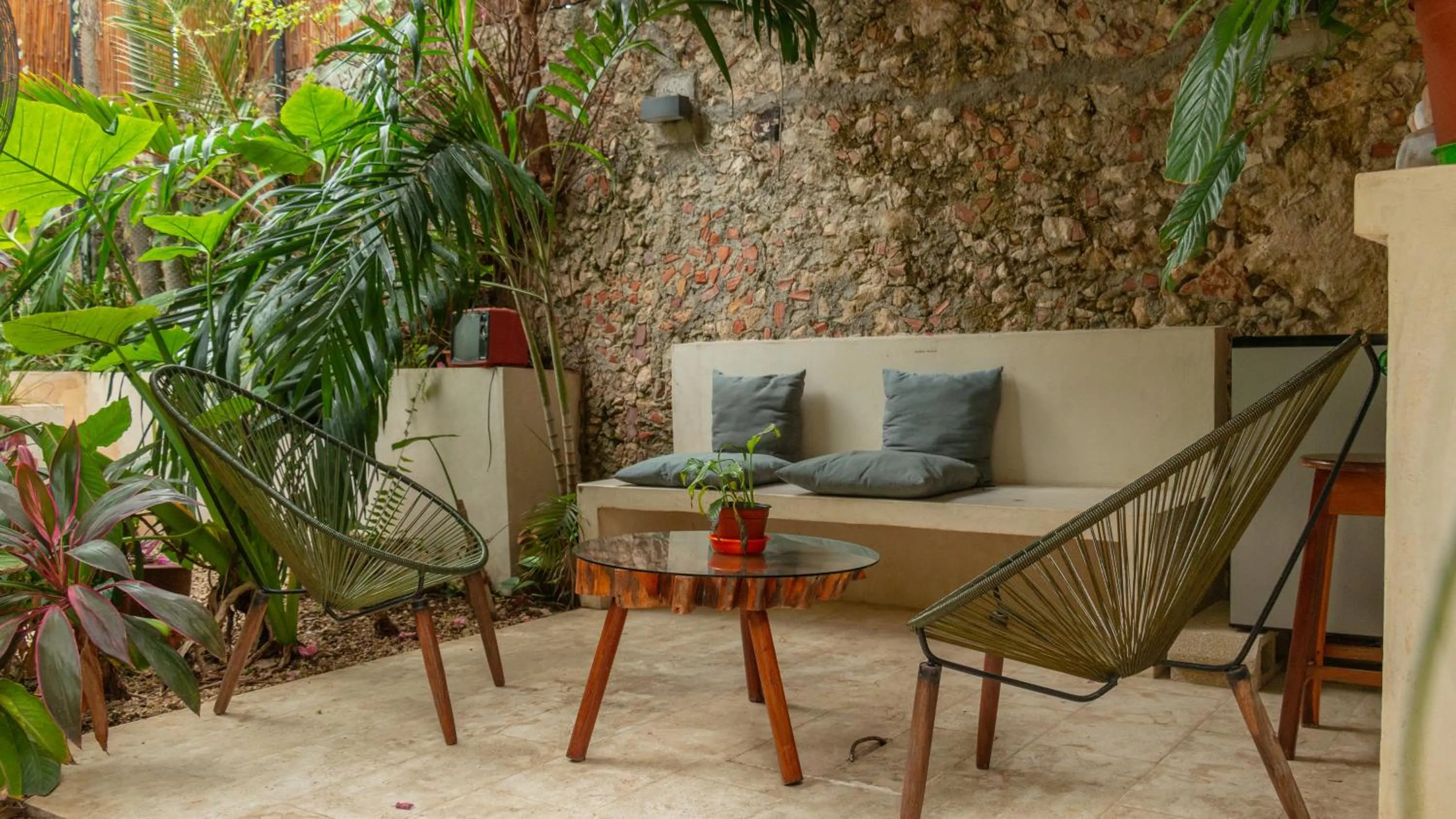 Patio in Kuka y Naranjo