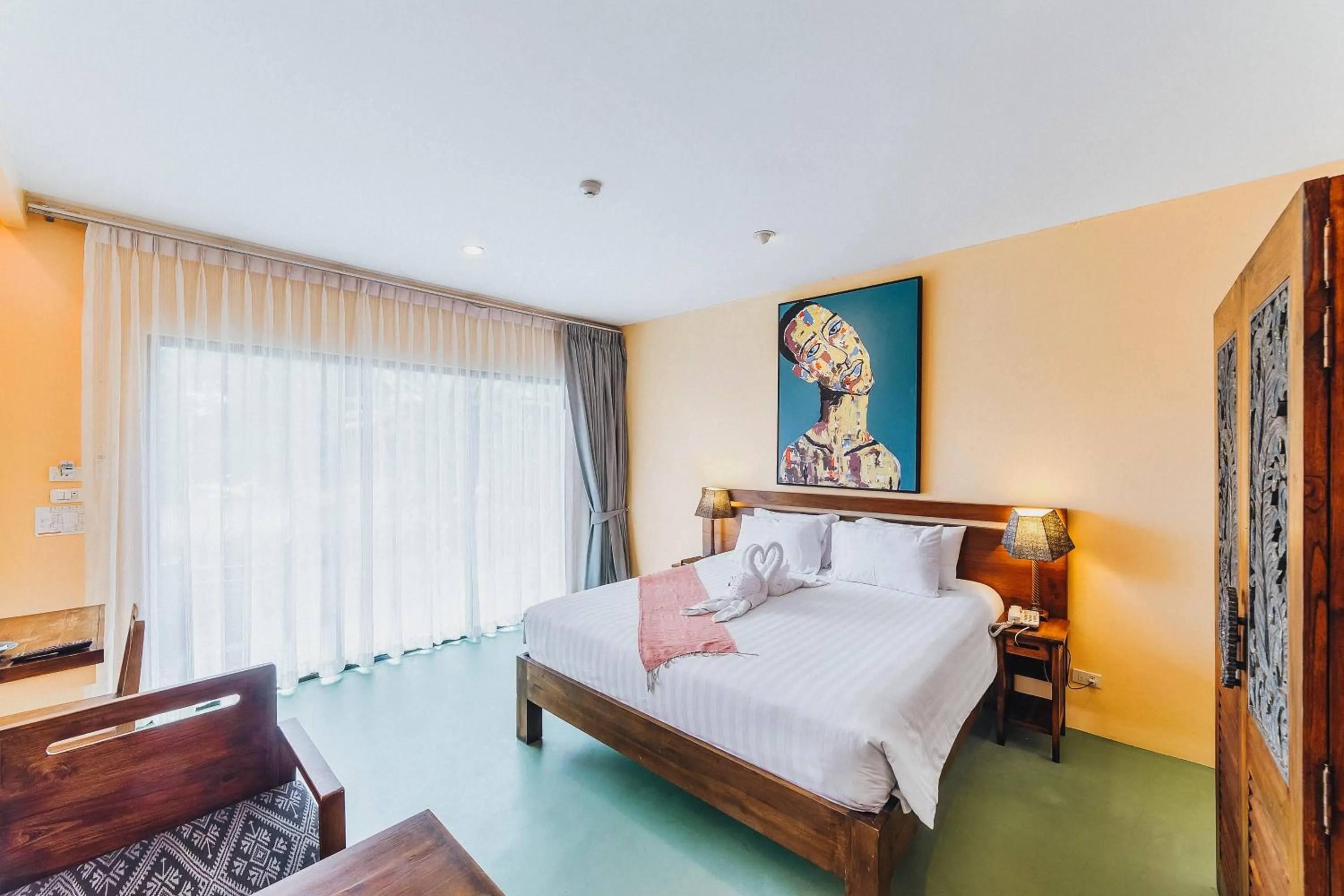 Bedroom, Bed in CC's Hideaway Kata - SHA Plus