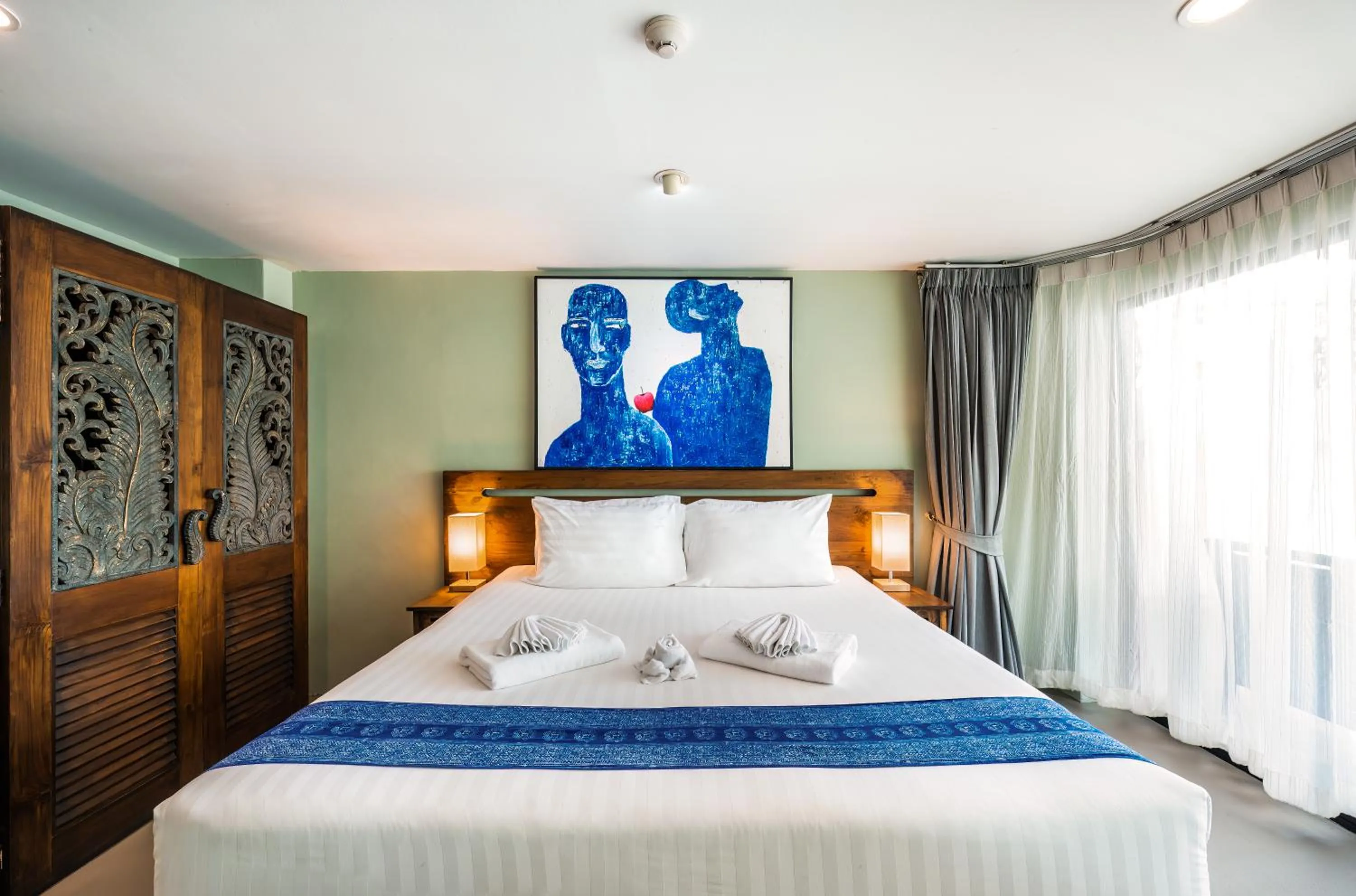 Bed in CC's Hideaway Kata - SHA Plus