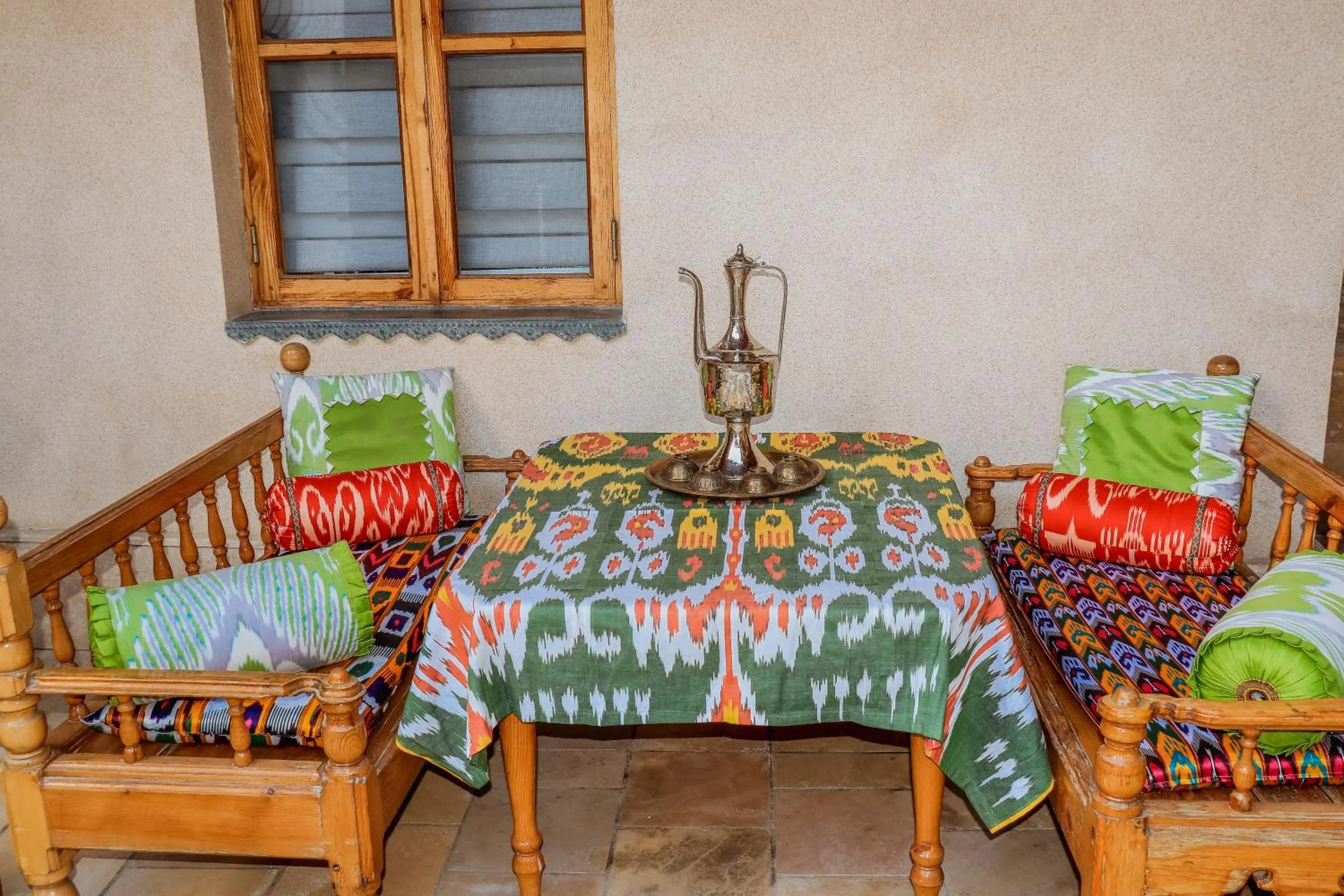 Food and drinks in Salom Inn