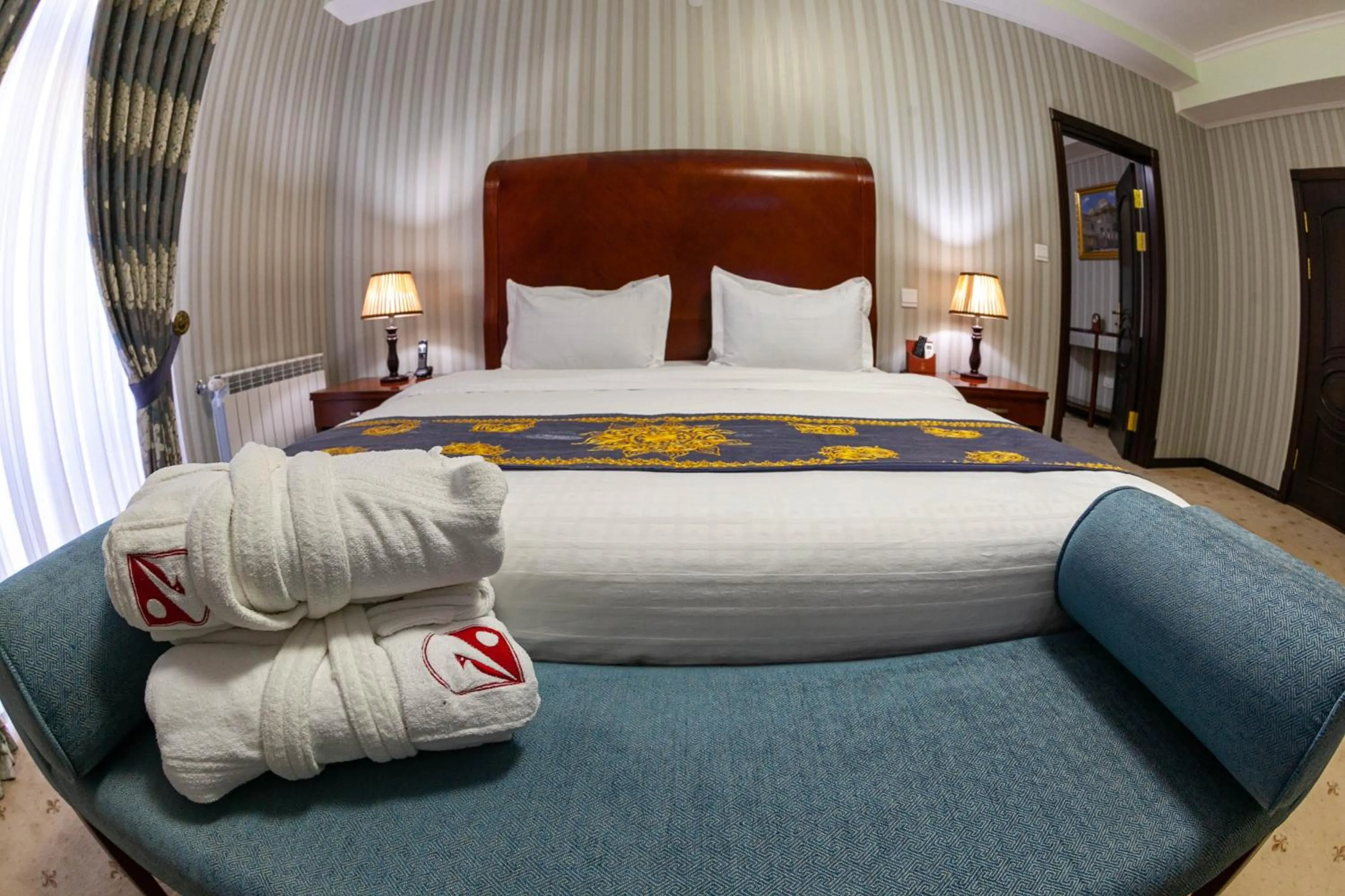 Bedroom in Zargaron Plaza