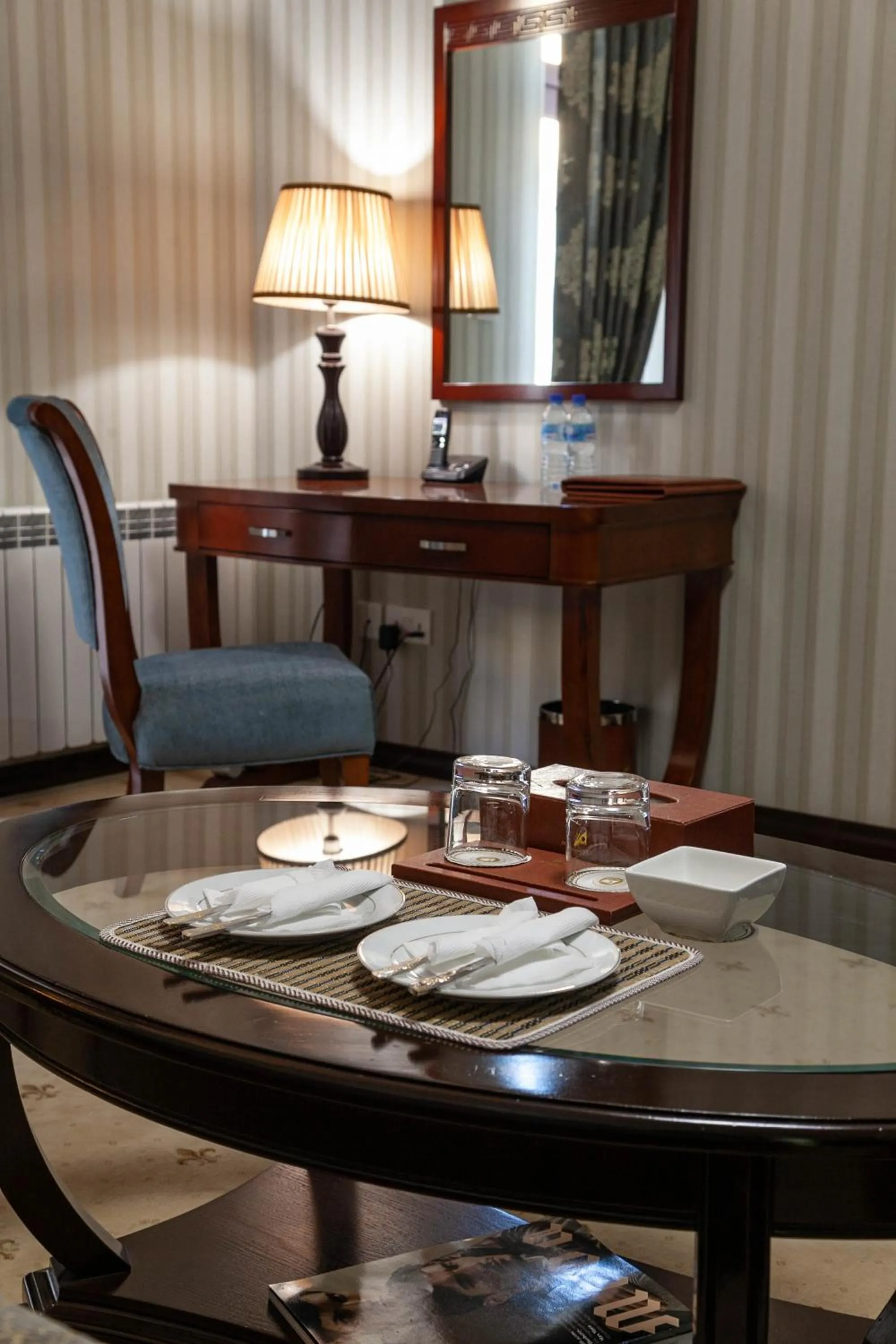 Seating area in Zargaron Plaza