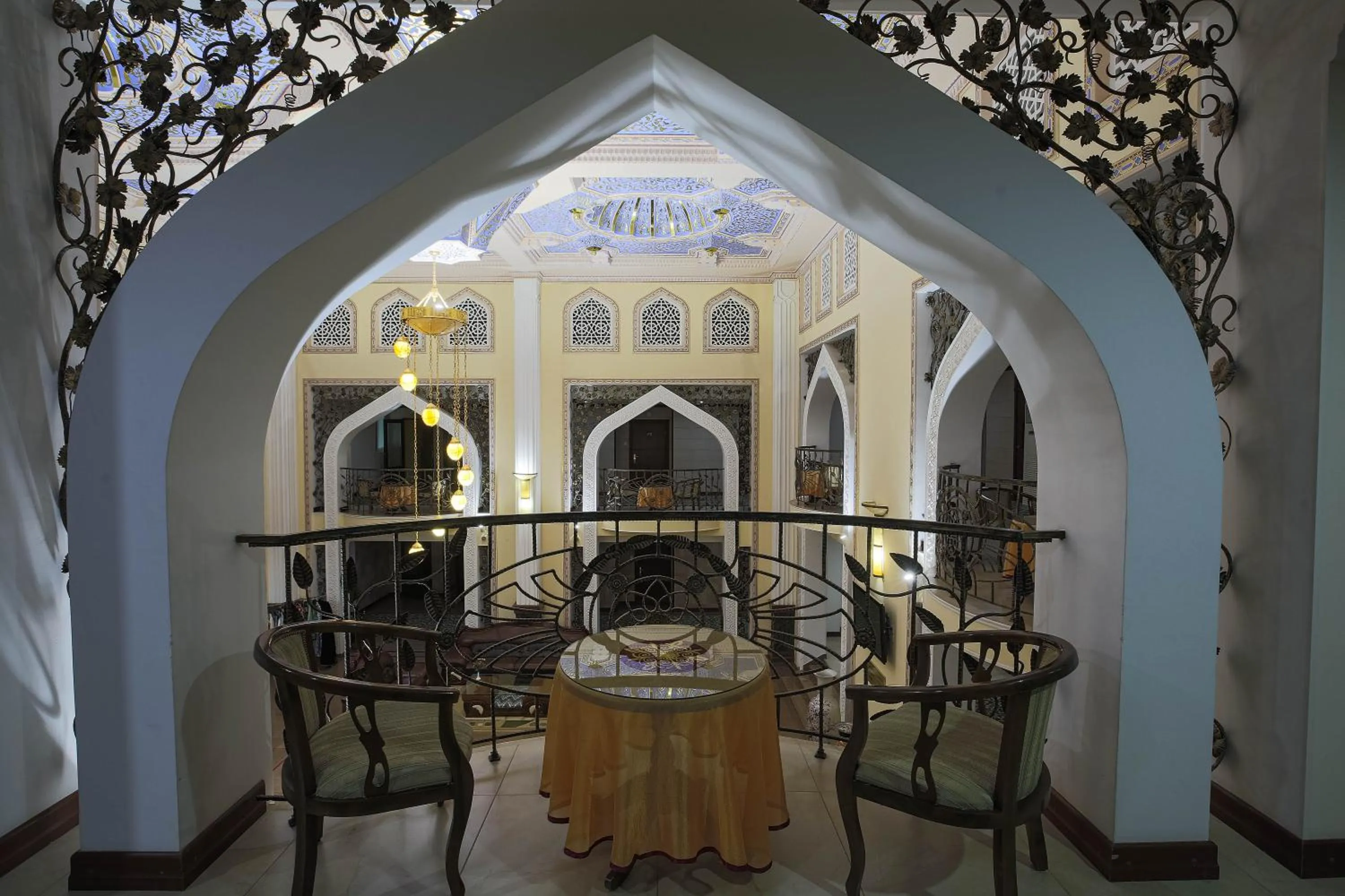 Seating area in Zargaron Plaza