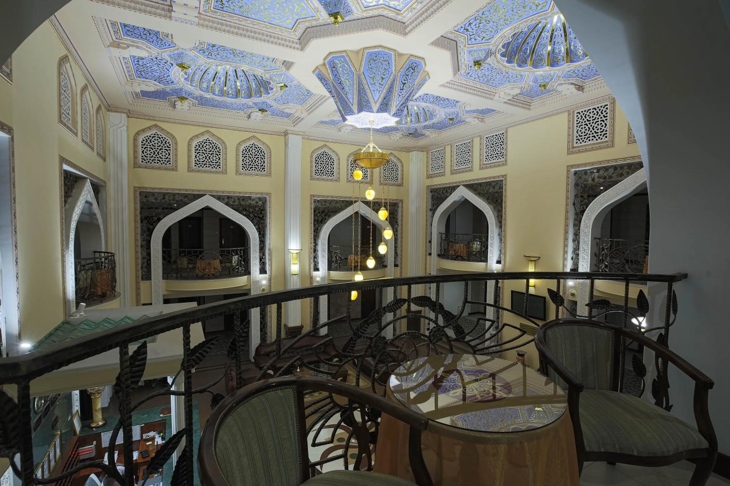 Seating area in Zargaron Plaza