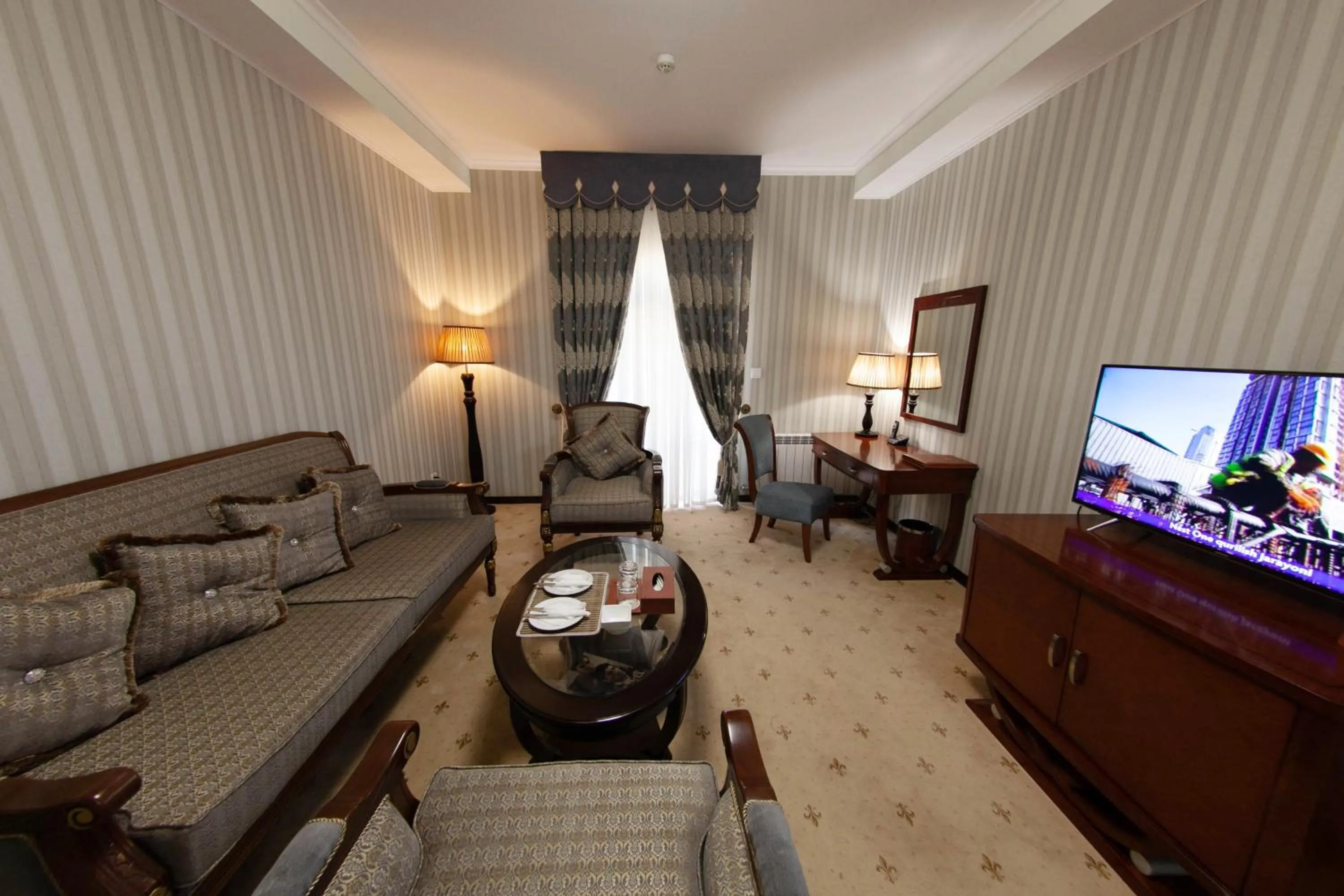 Seating area in Zargaron Plaza