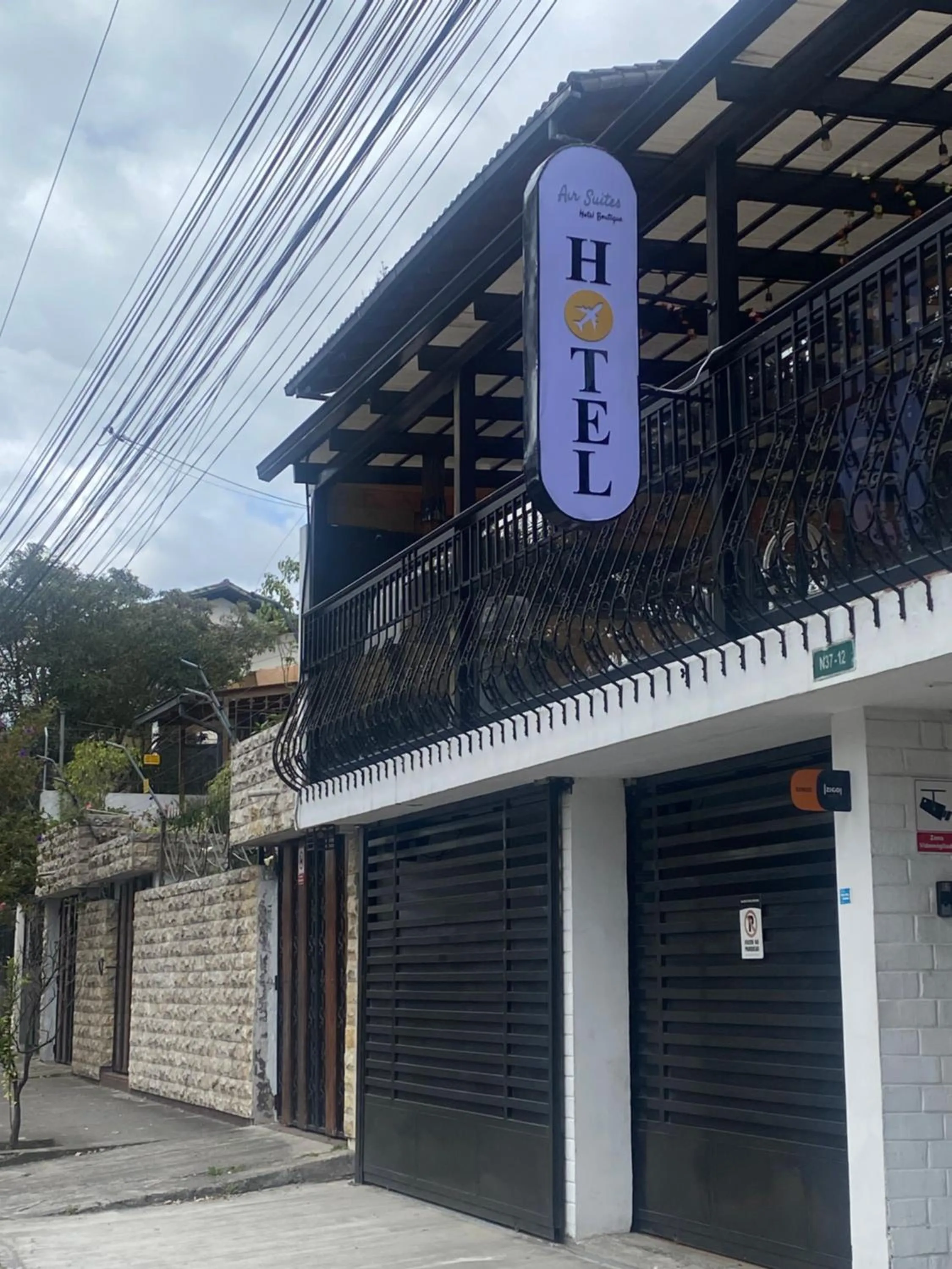 Air Suites Hotel Boutique