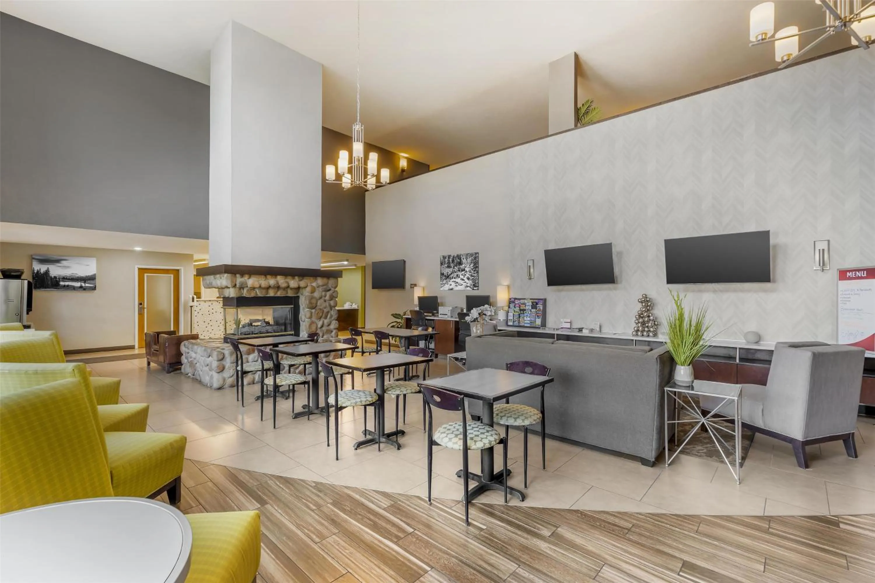 Breakfast in Best Western Plus Wenatchee Downtown Hotel