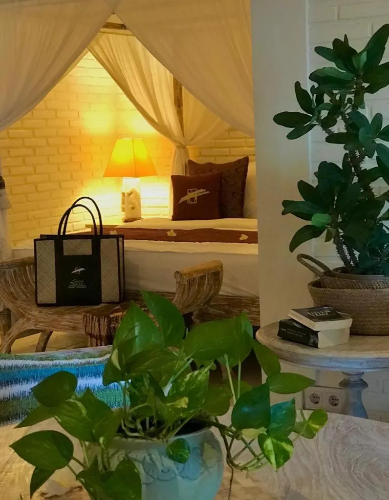 Decorative detail in Tauch Terminal Resort Tulamben & Spa