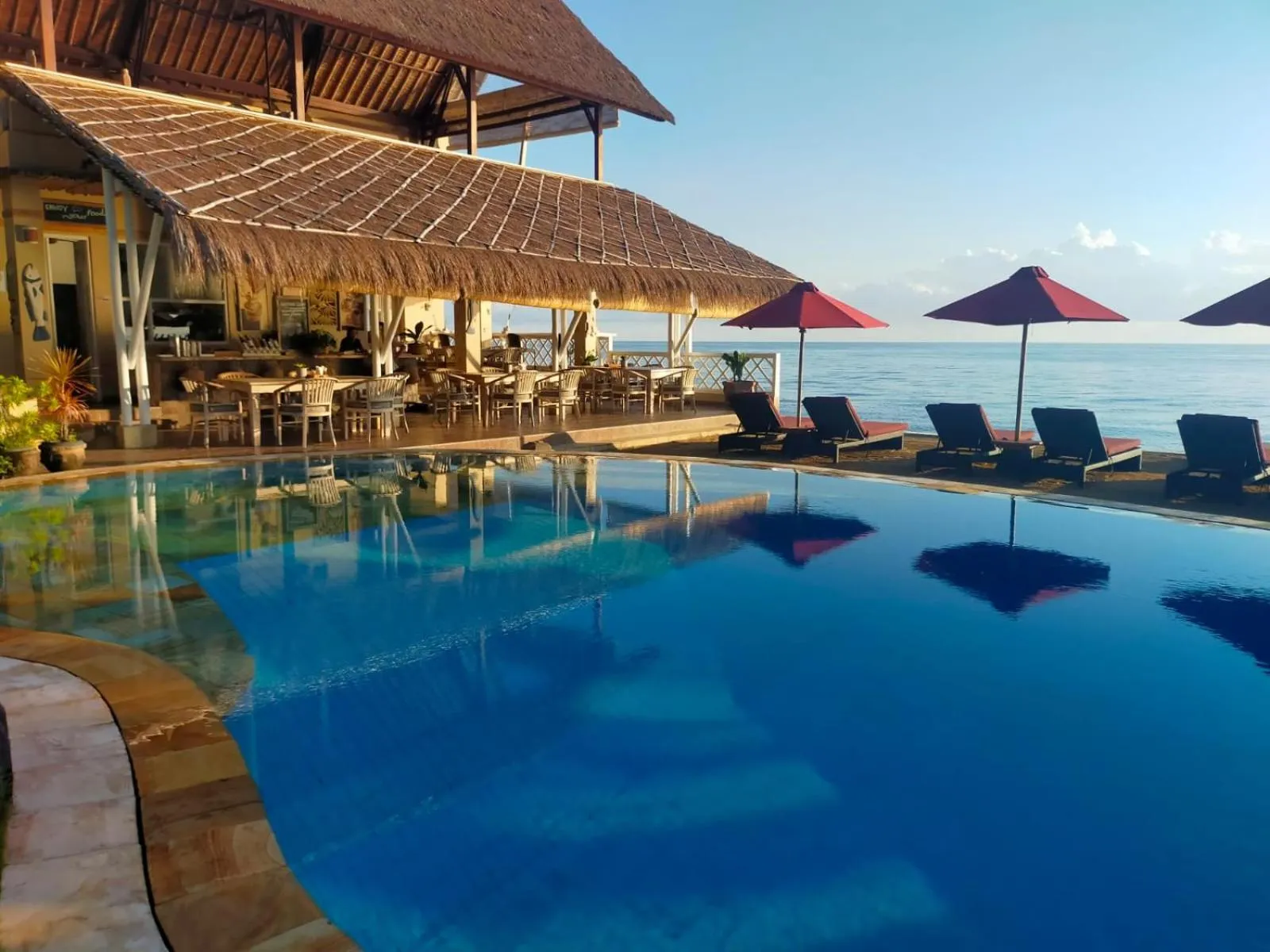 Restaurant/places to eat in Tauch Terminal Resort Tulamben & Spa