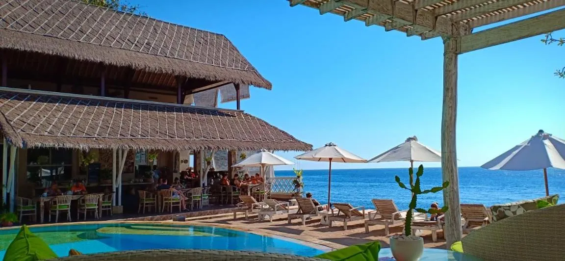 Swimming pool in Tauch Terminal Resort Tulamben & Spa