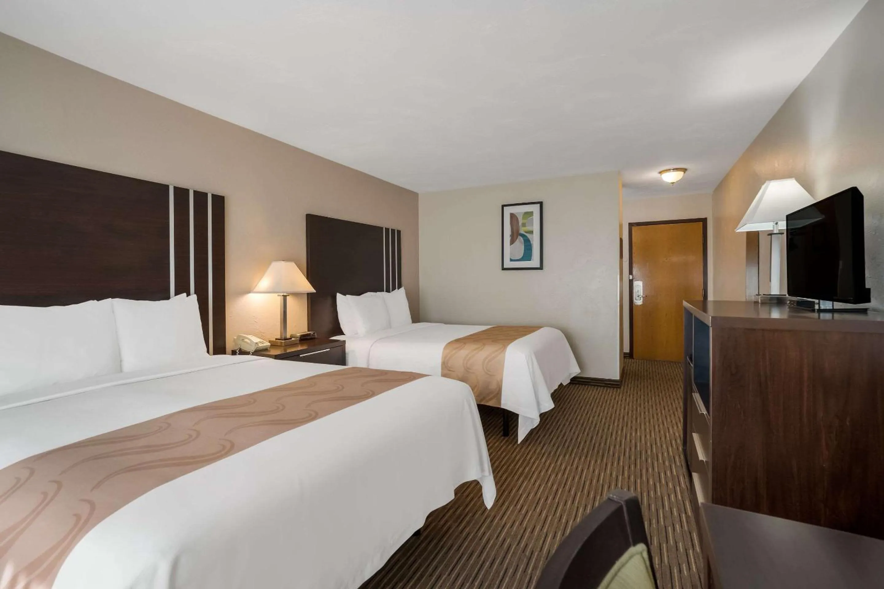 Bedroom, Bed in Quality Inn Richfield I-70