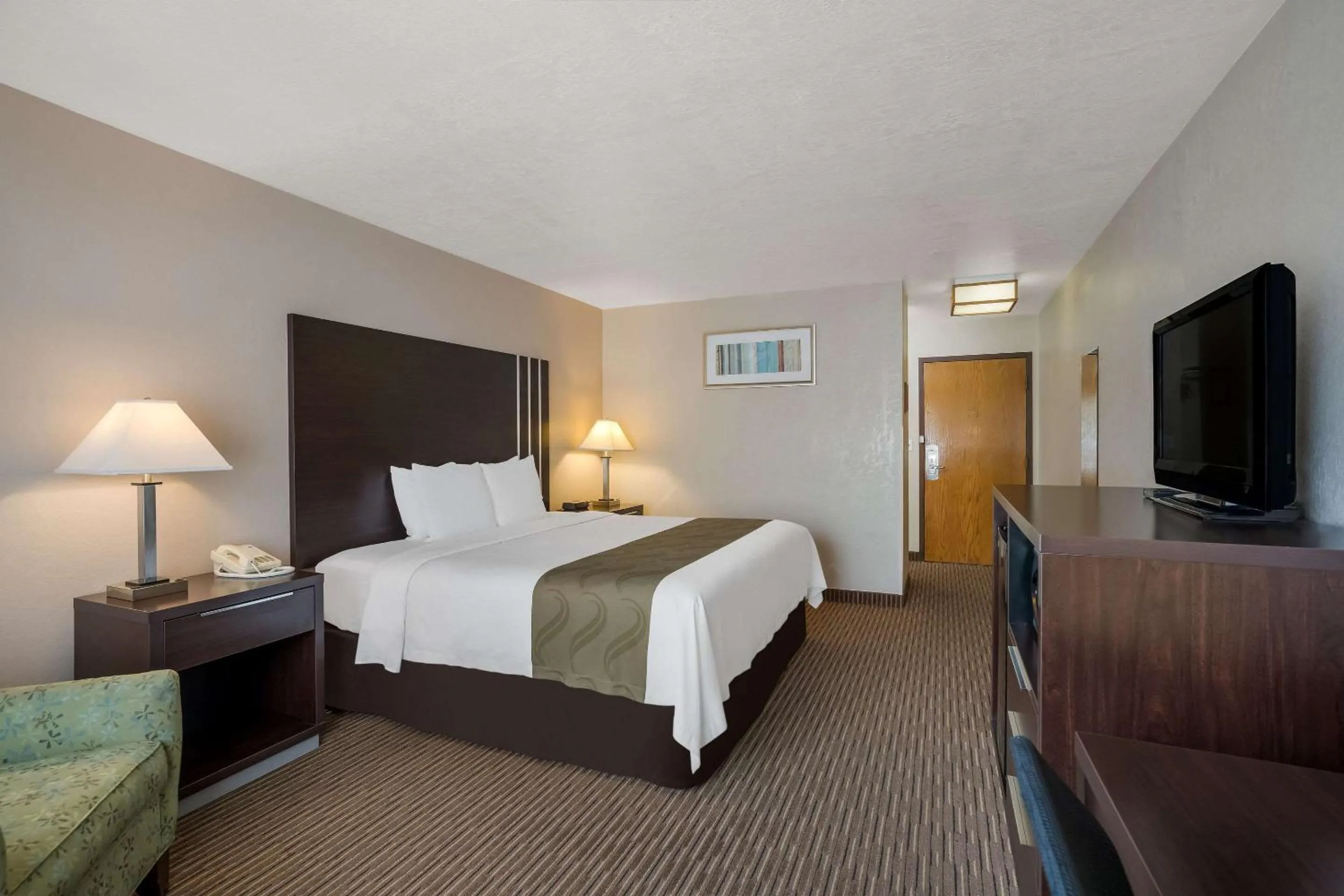 Bedroom, Bed in Quality Inn Richfield I-70