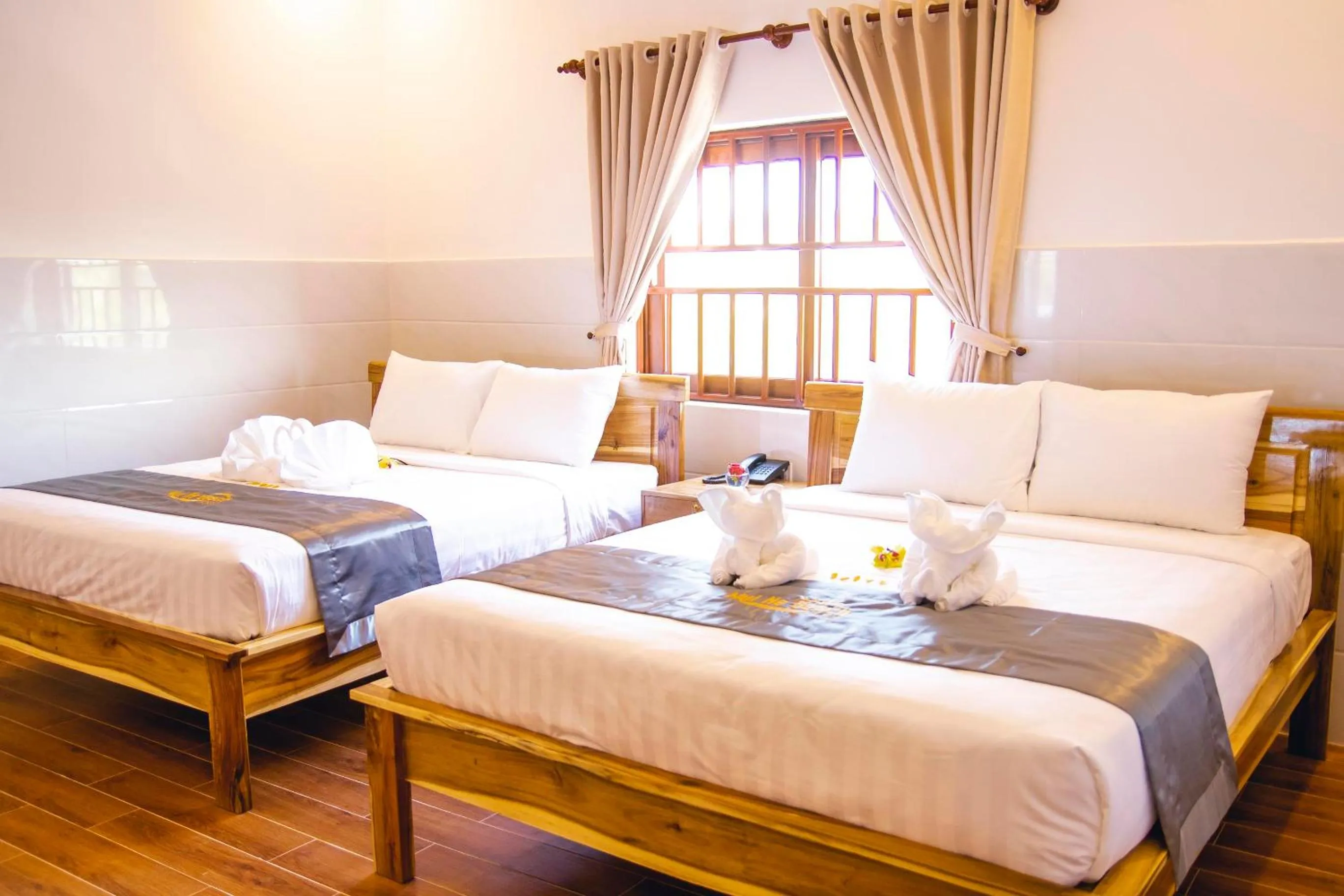 Bed in Mui Ne Beach Hotel