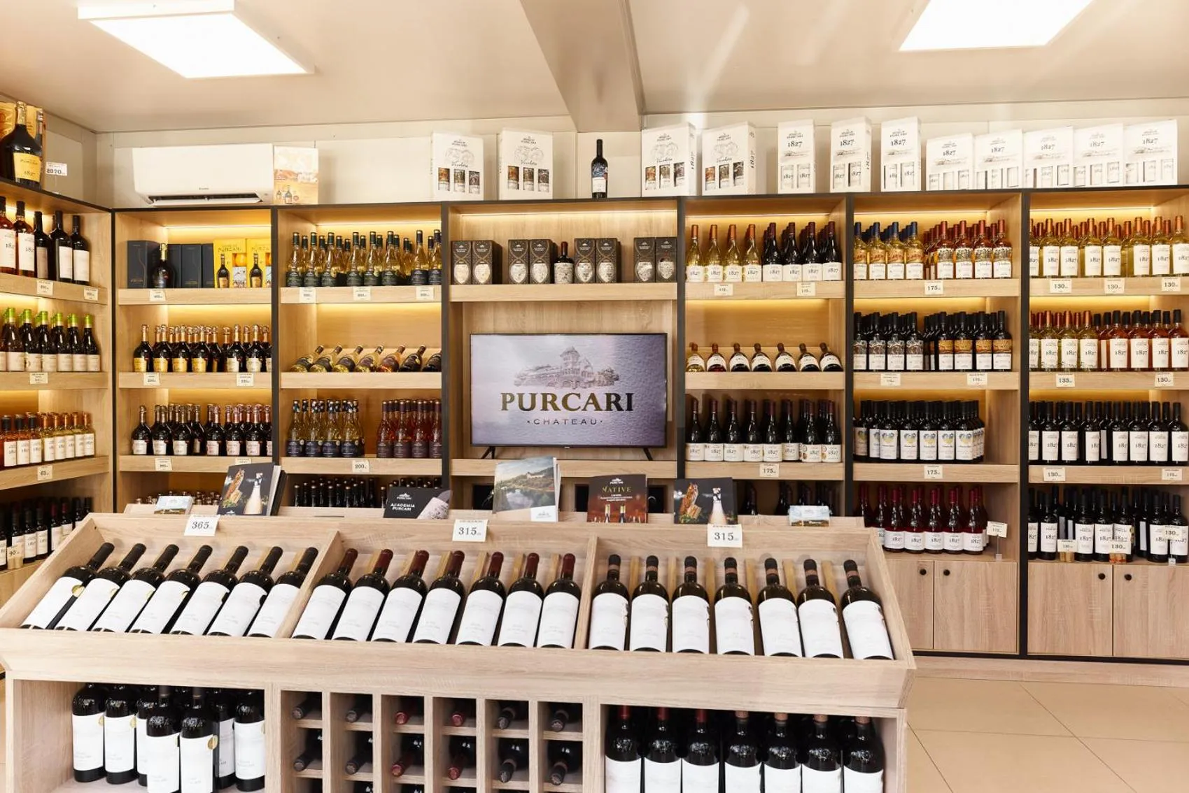 Drinks in Chateau Purcari