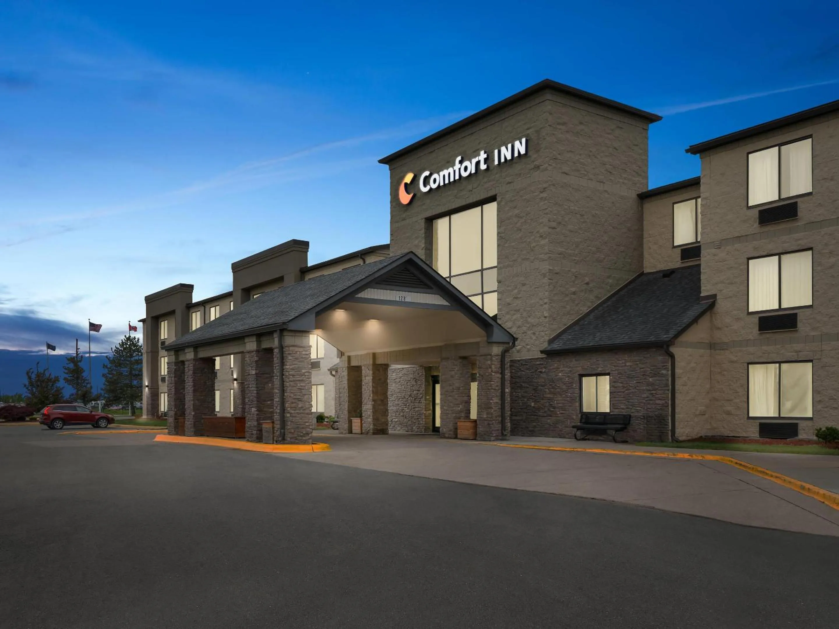 Property building in Comfort Inn Metro Airport