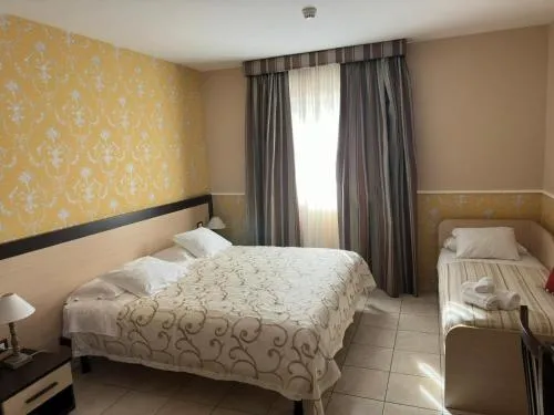 Hotel De La Ville Relais