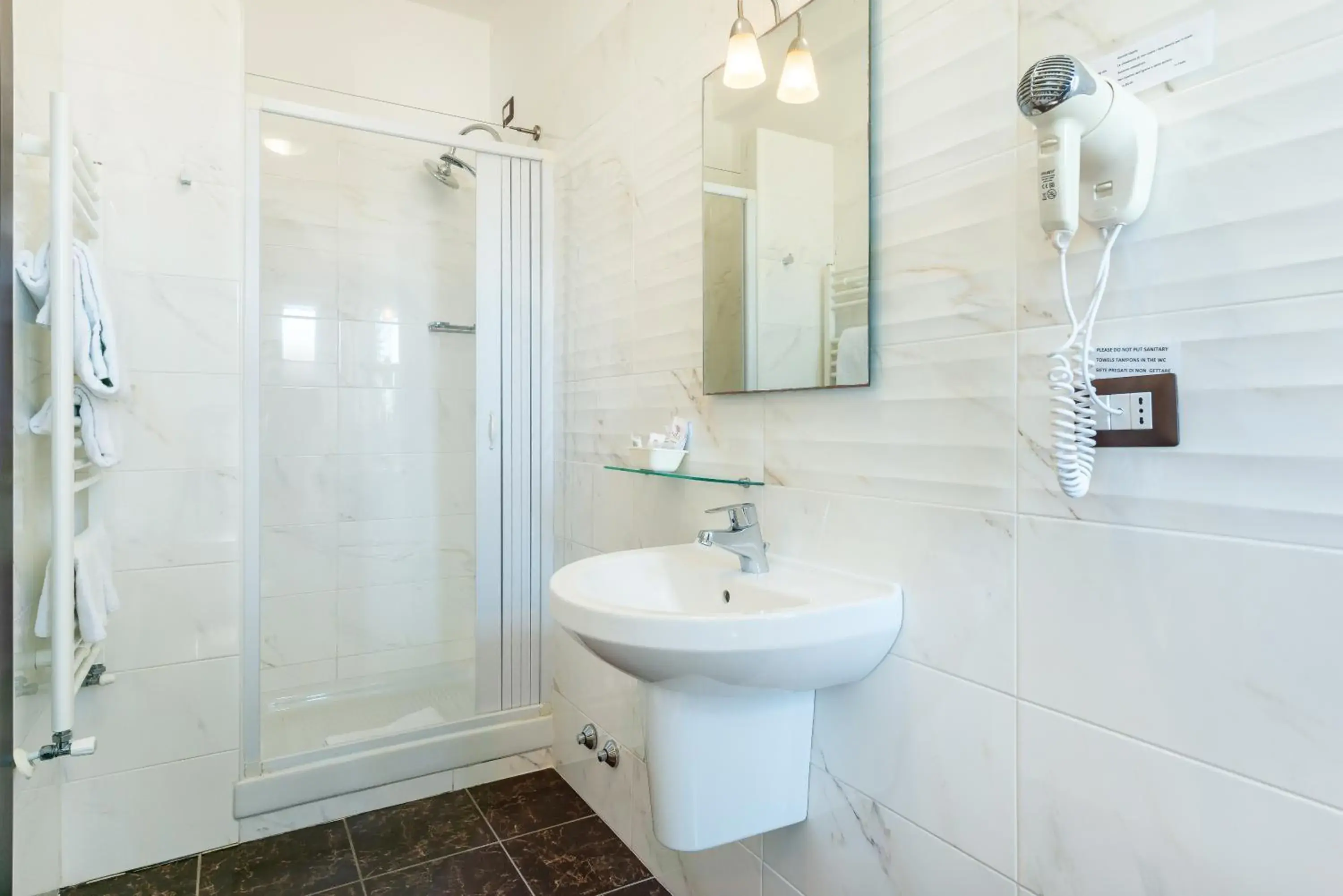 King Suite with Spa Bath in Hotel De La Ville Relais King Suite with Spa Bath in Hotel De La Ville Relais