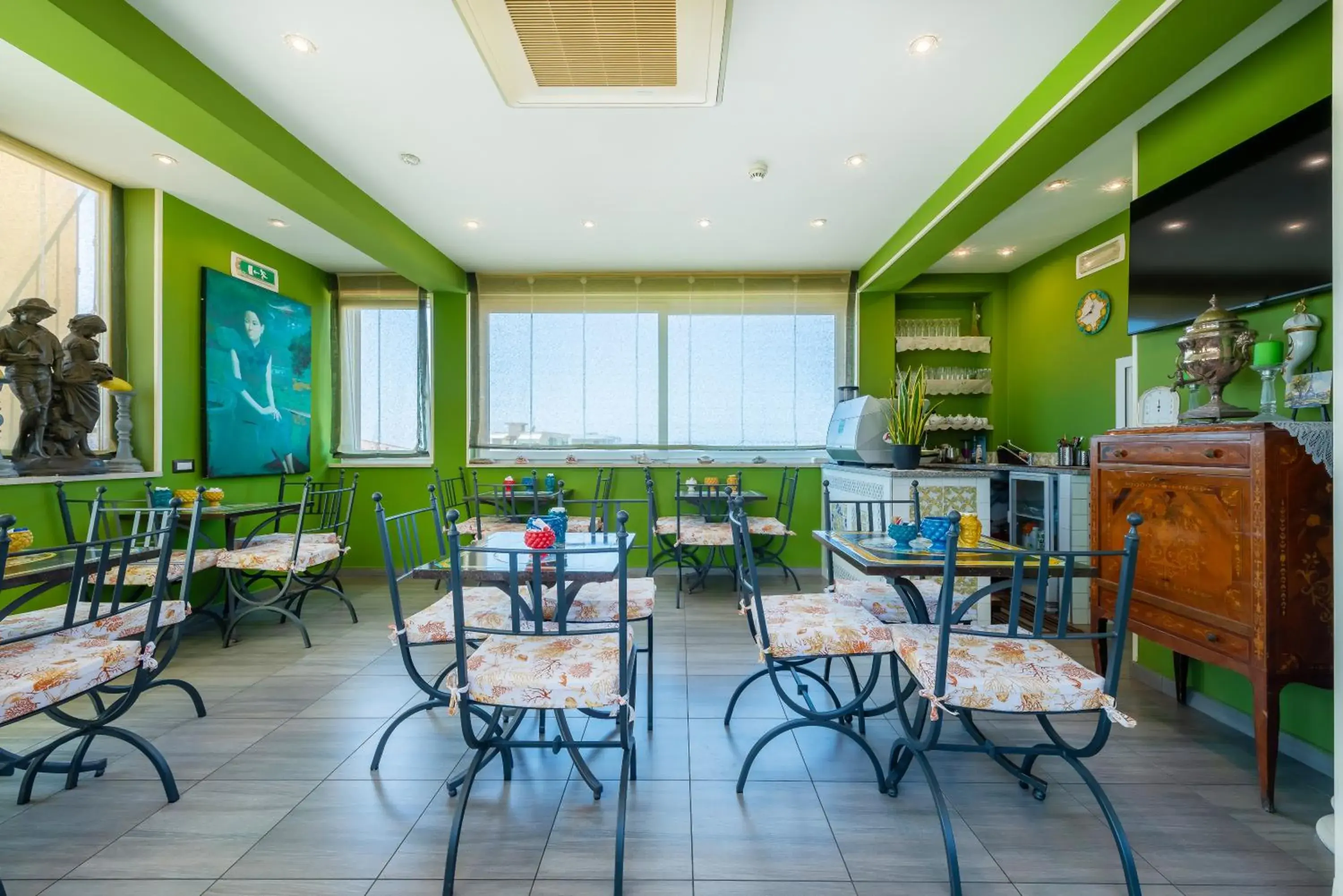 Double Room in Hotel De La Ville Relais Double Room in Hotel De La Ville Relais